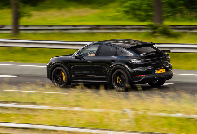 Porsche Cayenne Coupé Turbo E-Hybrid