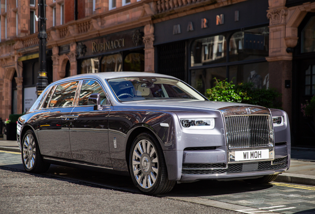 Rolls-Royce Phantom VIII EWB