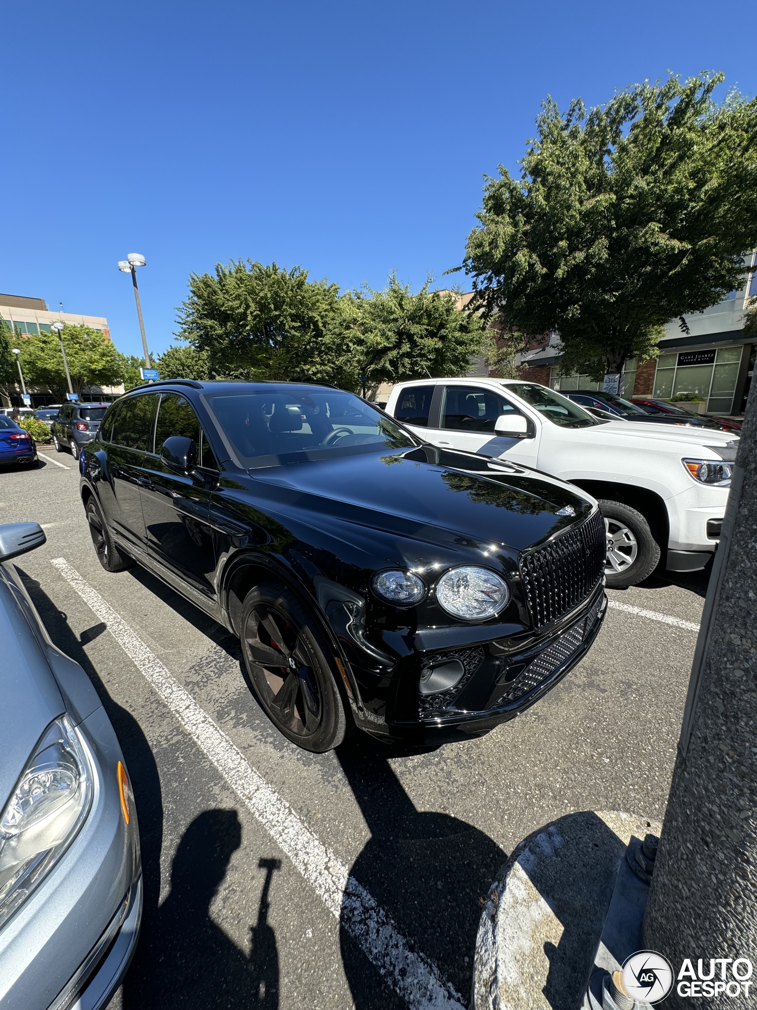 Bentley Bentayga Azure EWB First Edition