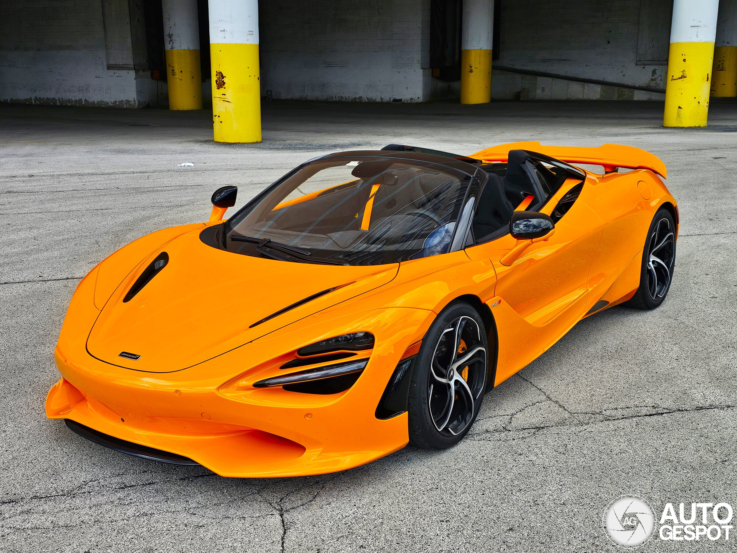 McLaren 750S Spider