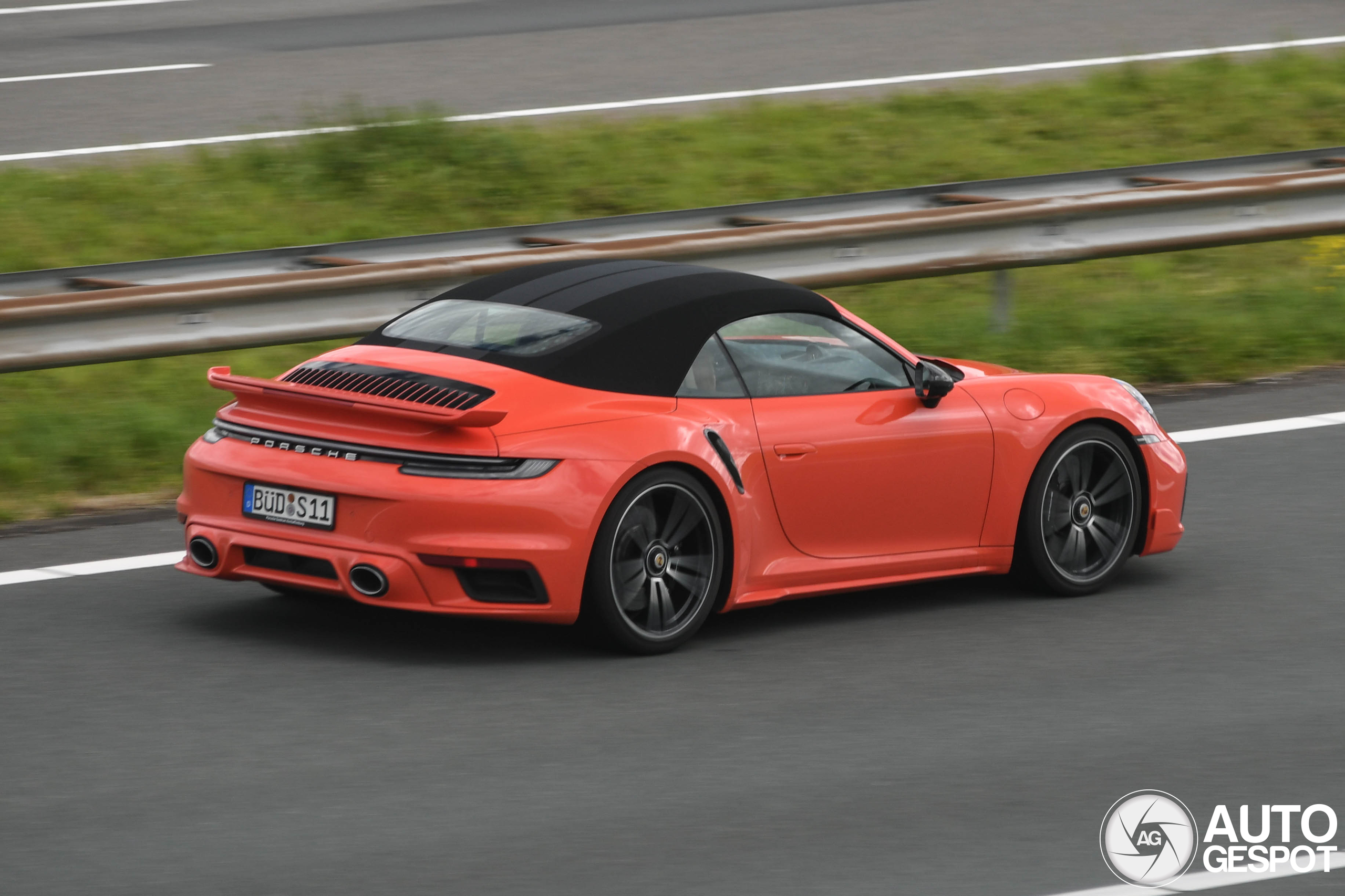 Porsche 992 Turbo S Cabriolet