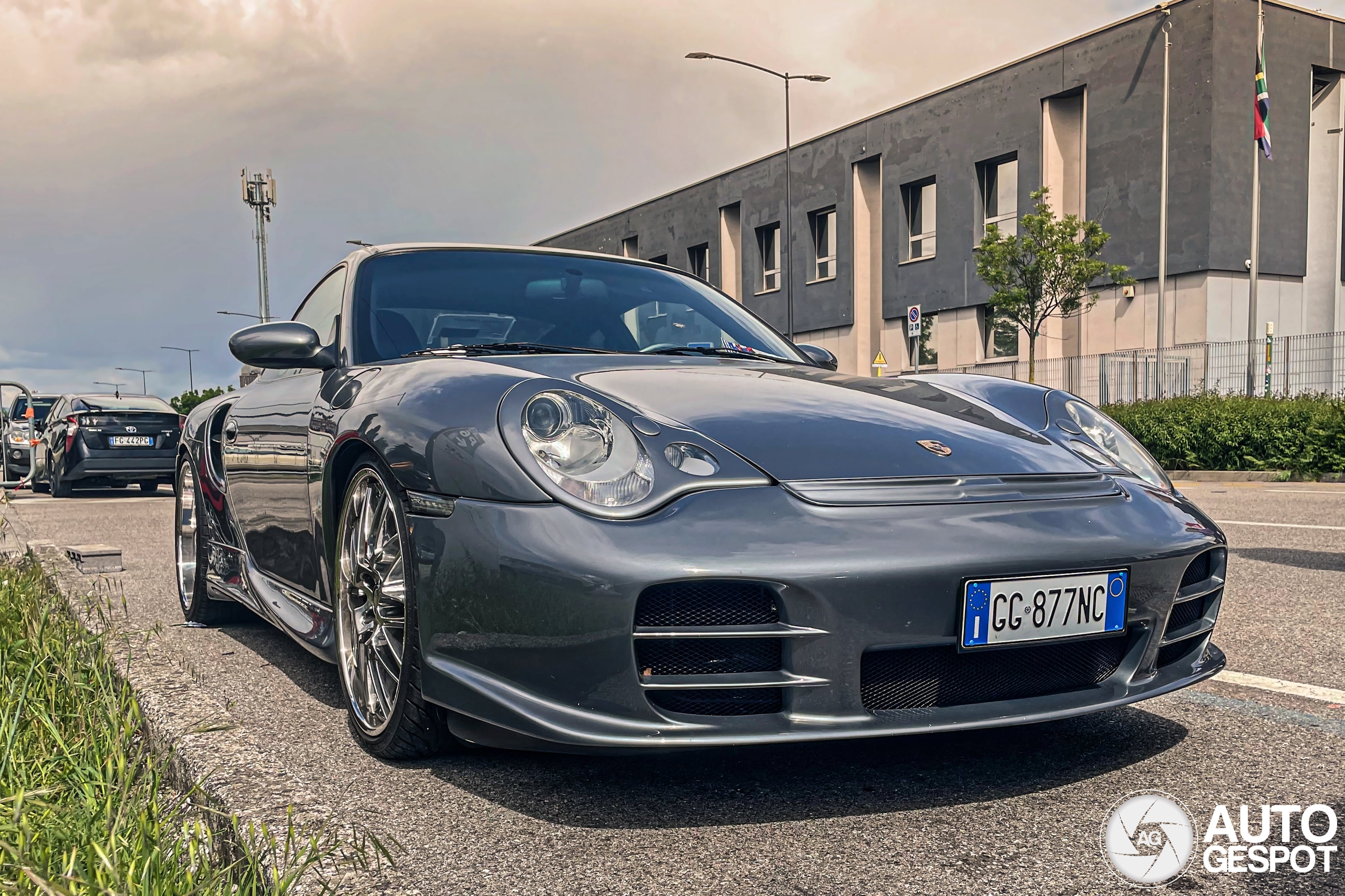 Porsche 996 Turbo