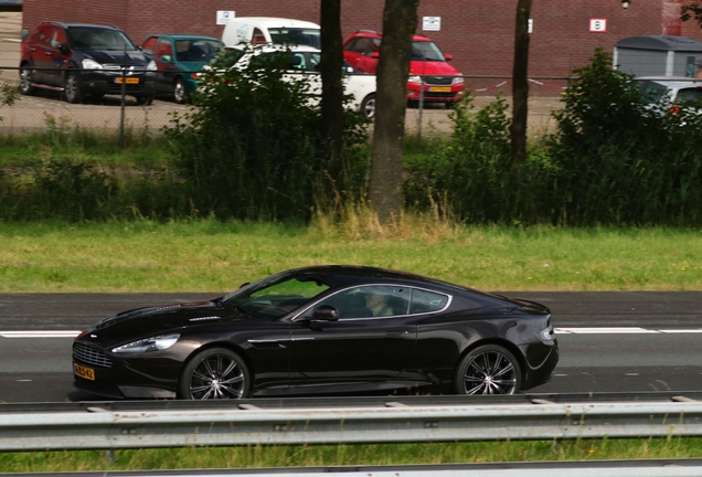 Aston Martin Virage 2011