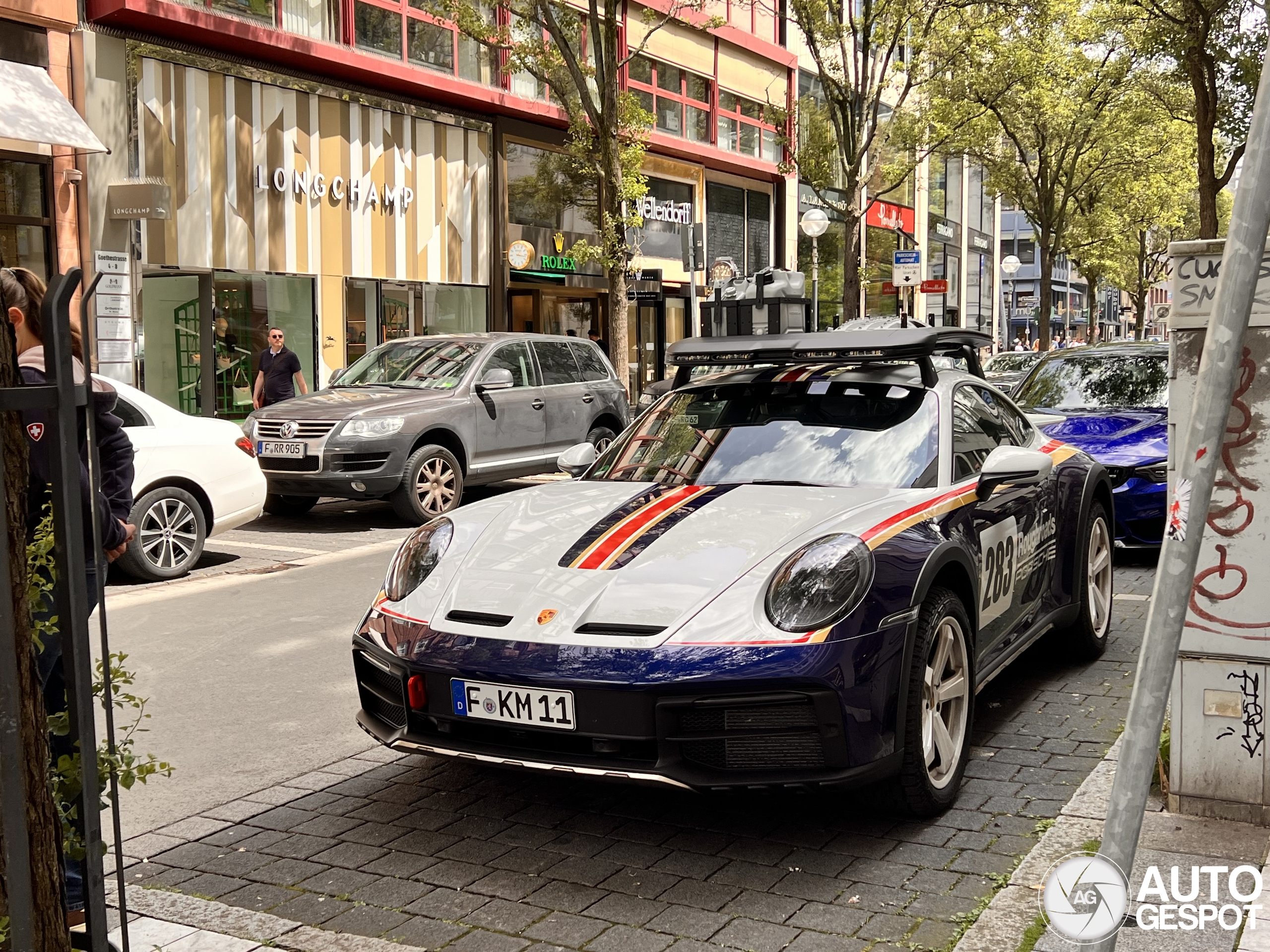 Porsche 992 Dakar