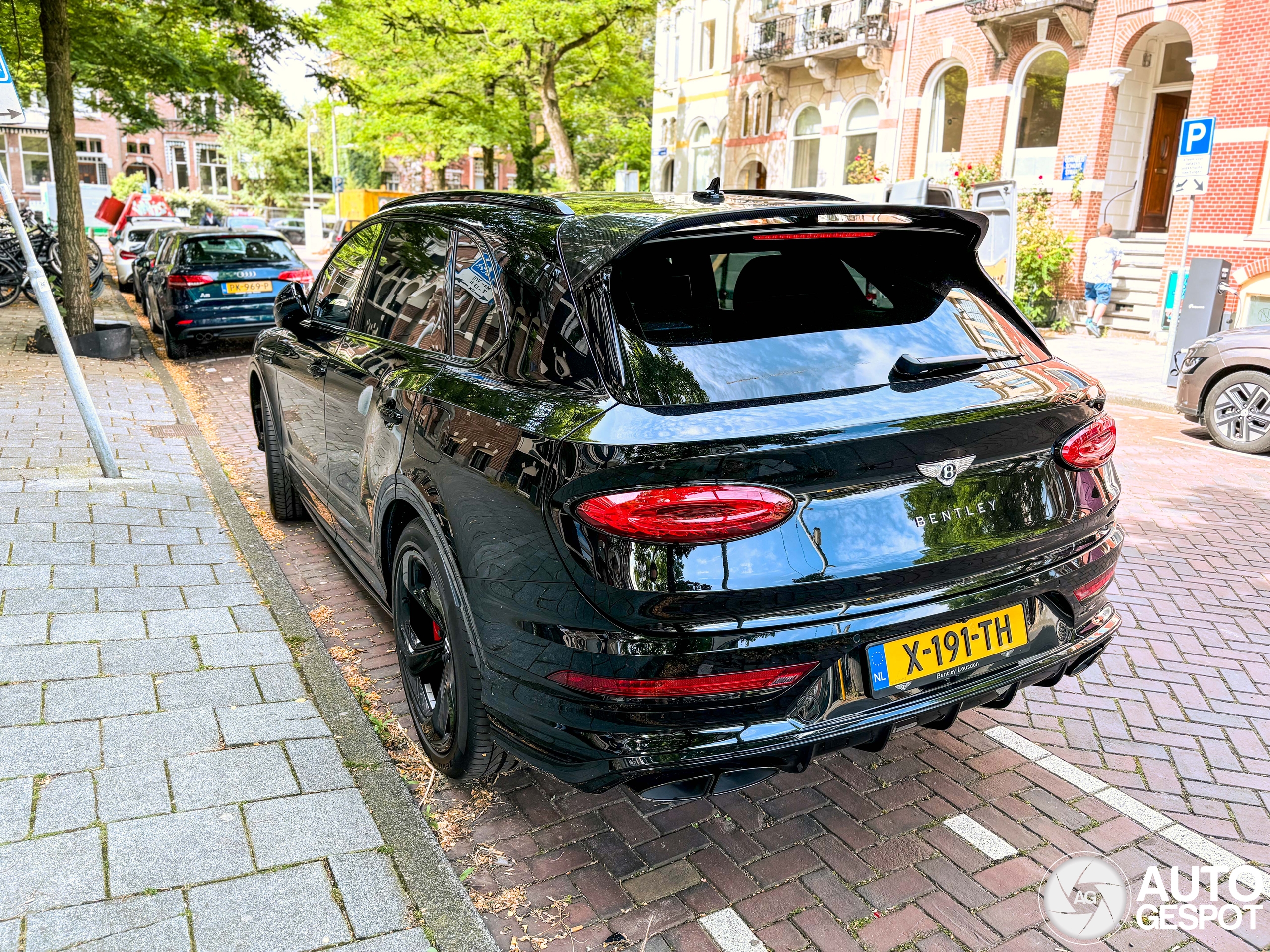 Bentley Bentayga Hybrid S