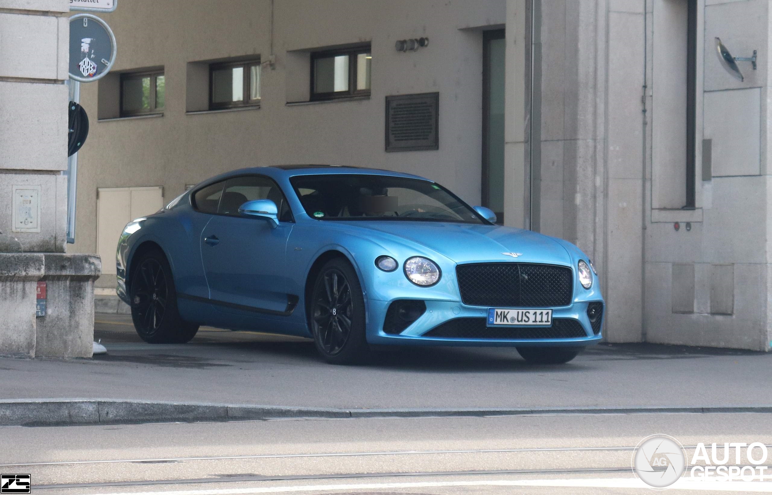 Bentley Continental GT V8 Azure