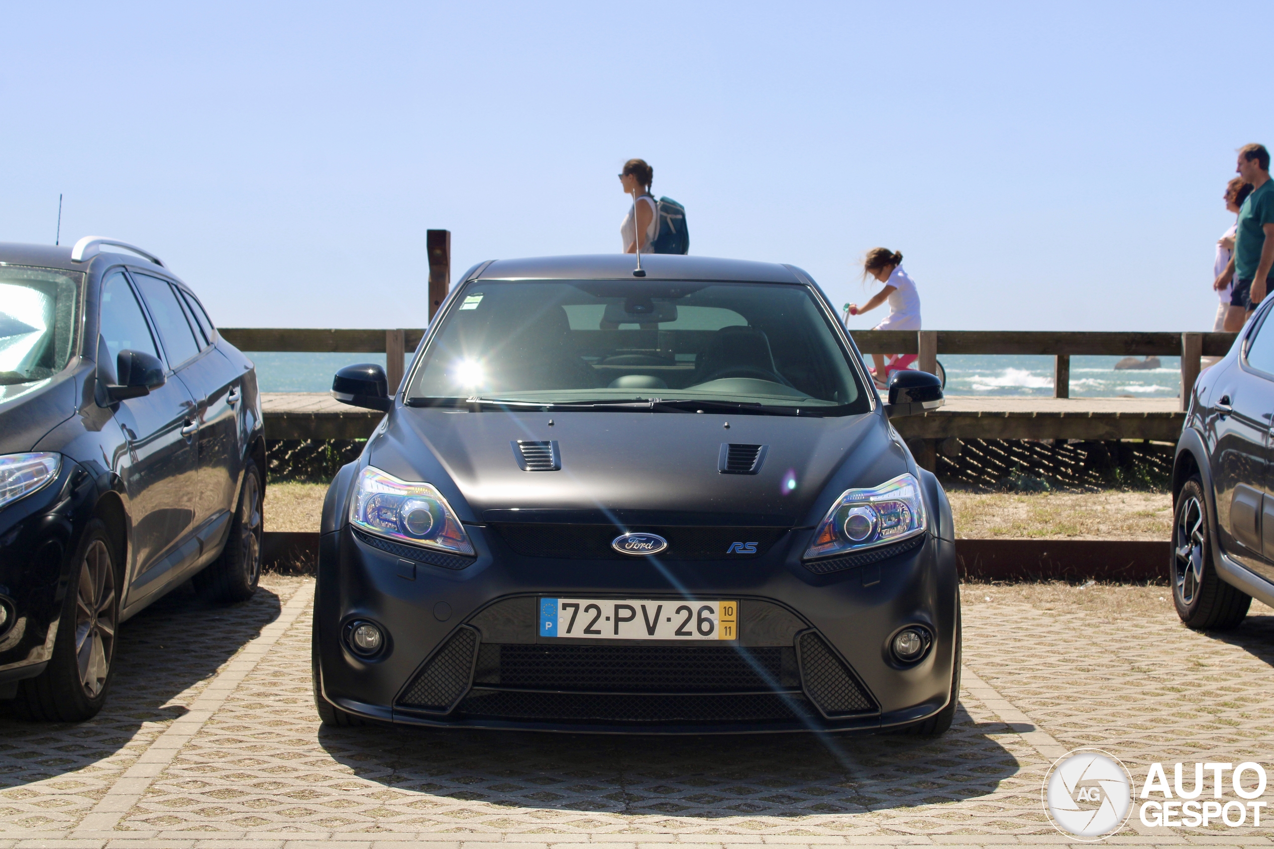 Met je ultieme hot hatch naar het strand