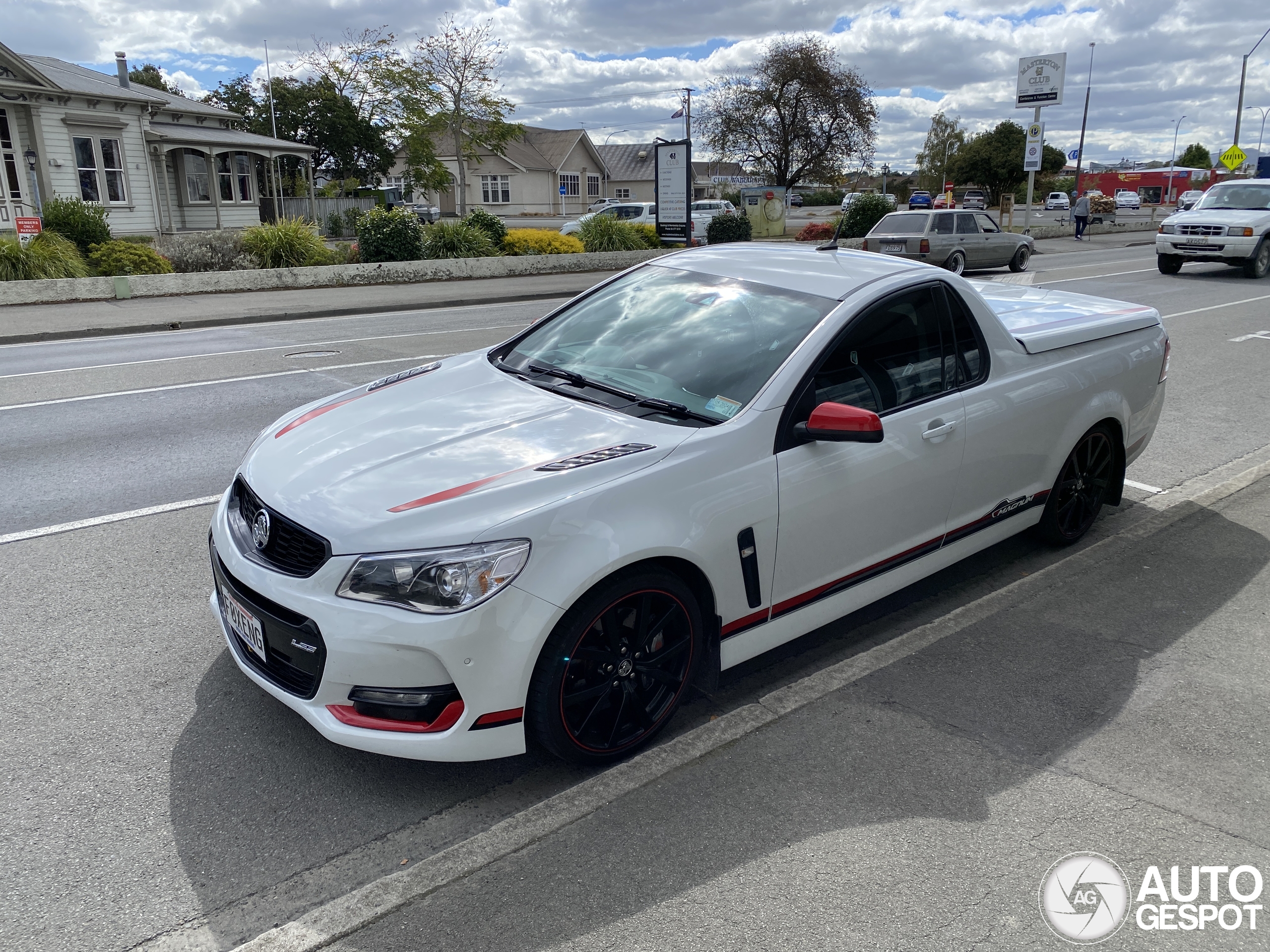 Holden VF Series II Magnum Ute