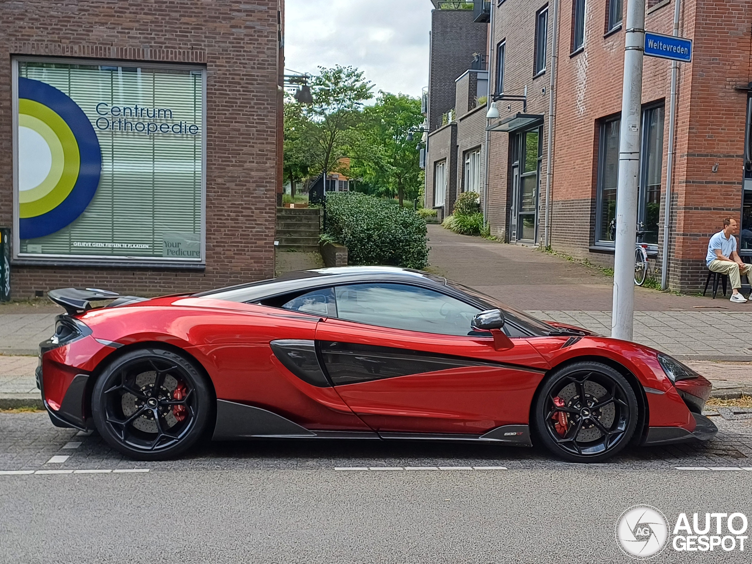 McLaren 600LT