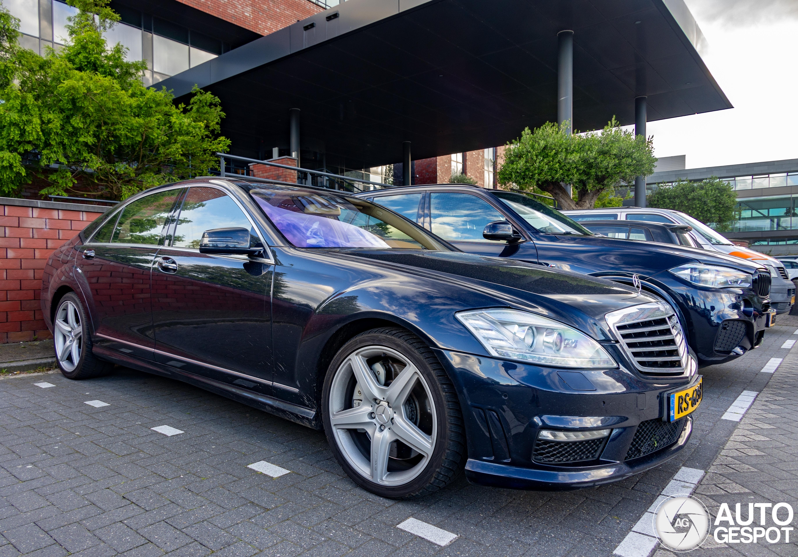 Mercedes-Benz S 63 AMG W221 2010