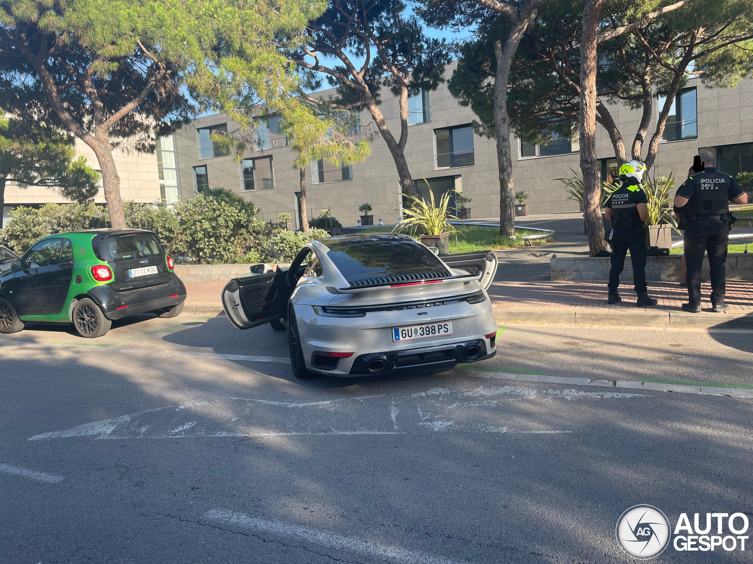 Porsche 992 Turbo