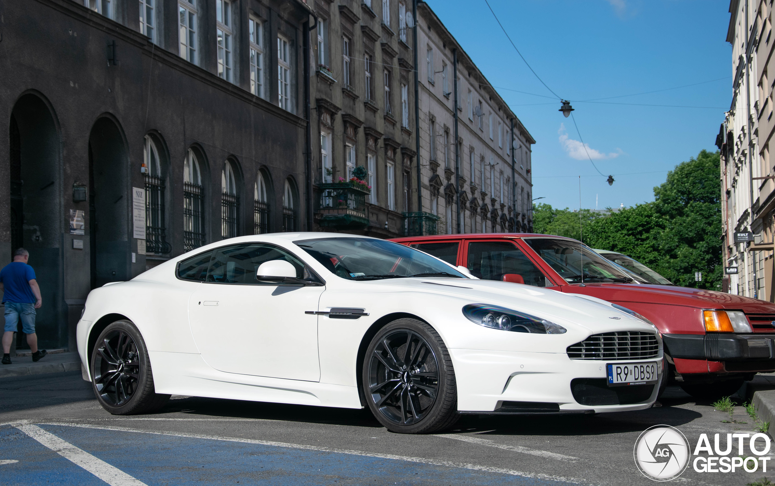 Aston Martin DBS