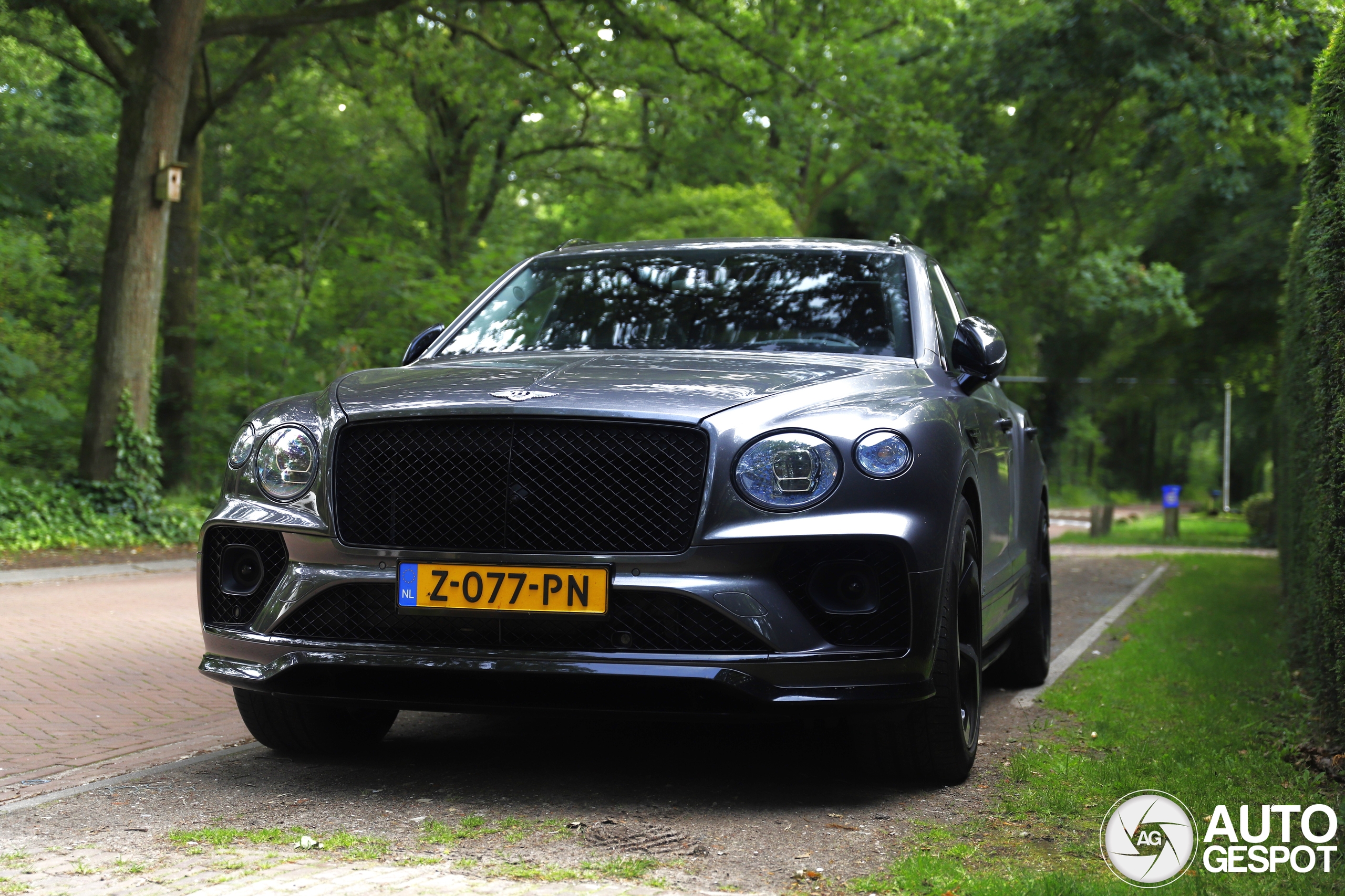 Bentley Bentayga Hybrid S