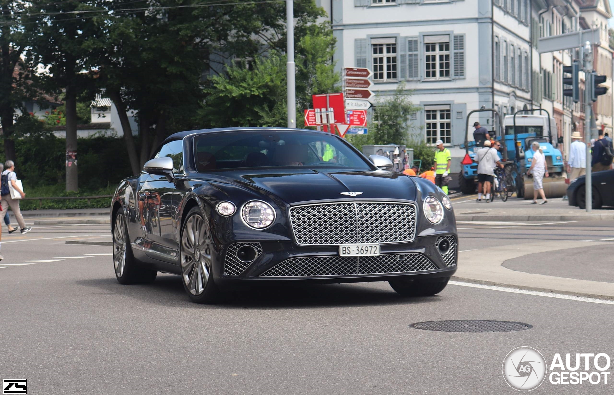 Bentley Continental GTC V8 2020 Mulliner