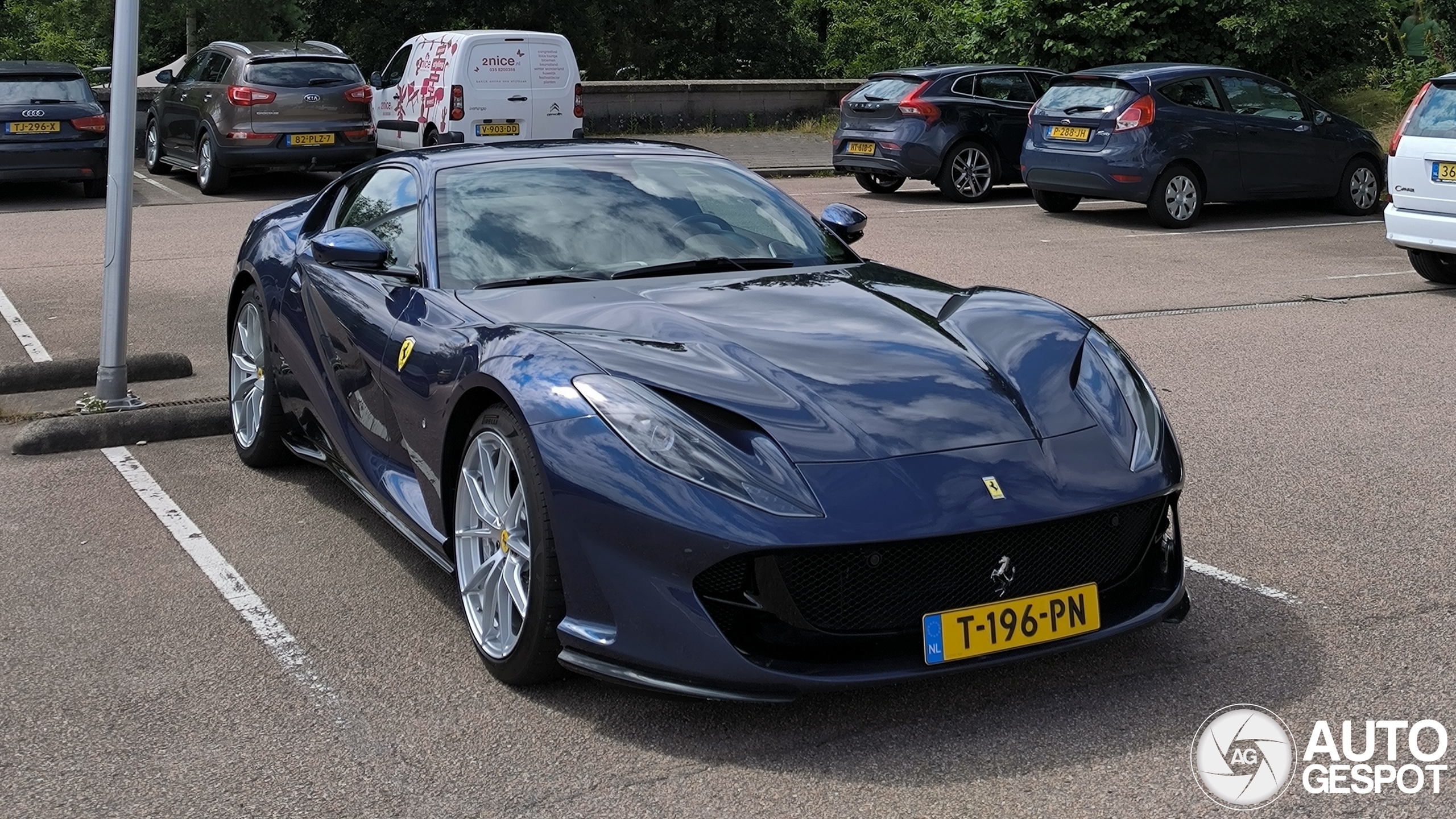 Ferrari 812 Superfast