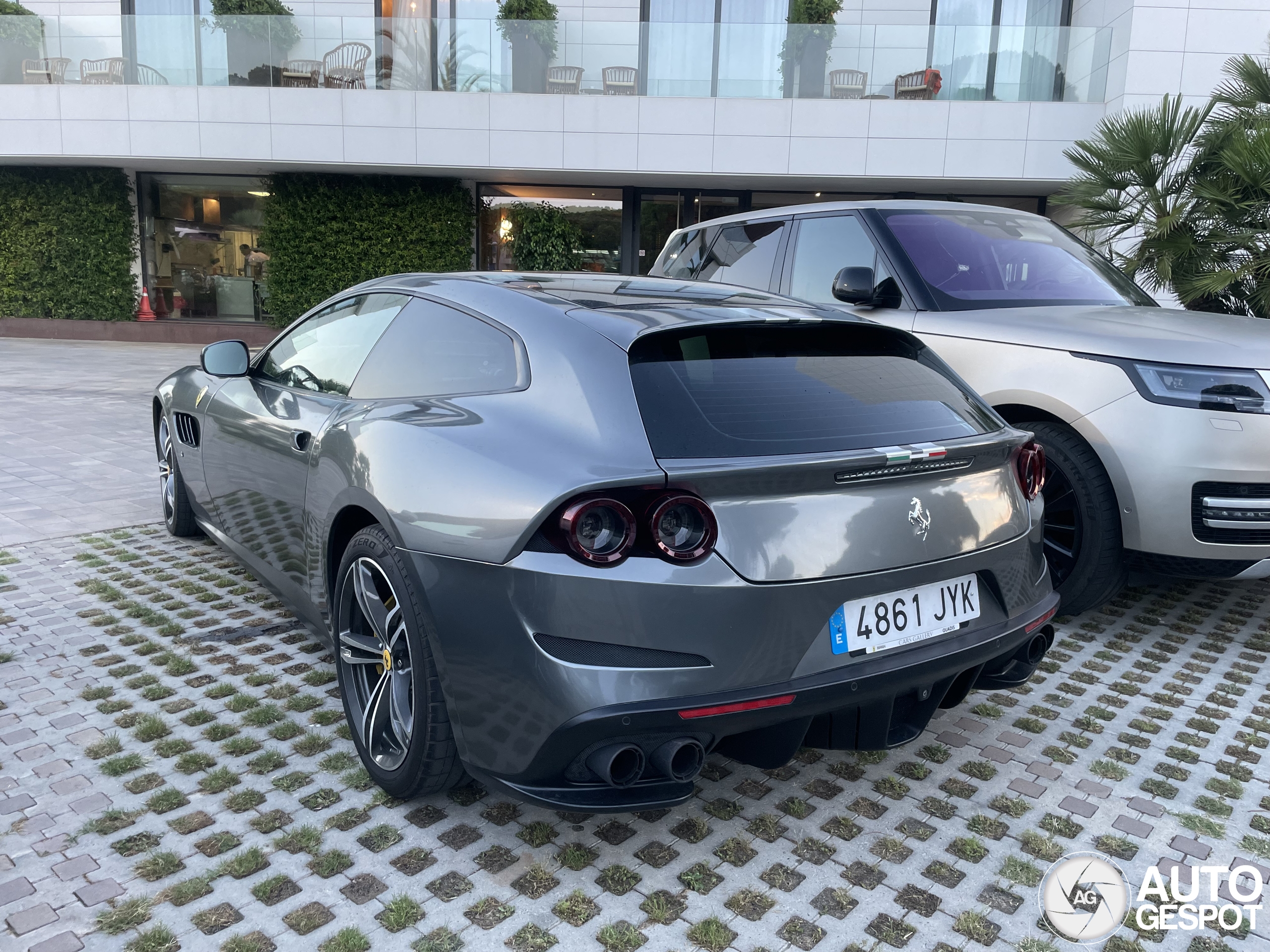 Ferrari GTC4Lusso