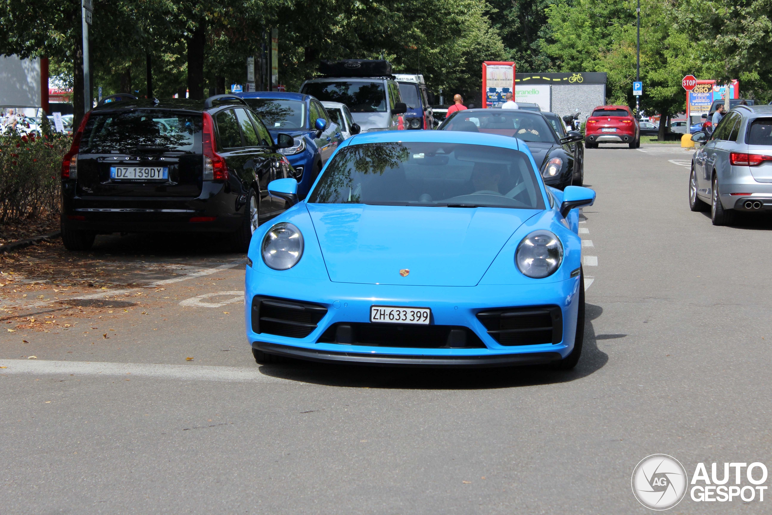 Porsche 992 Carrera GTS