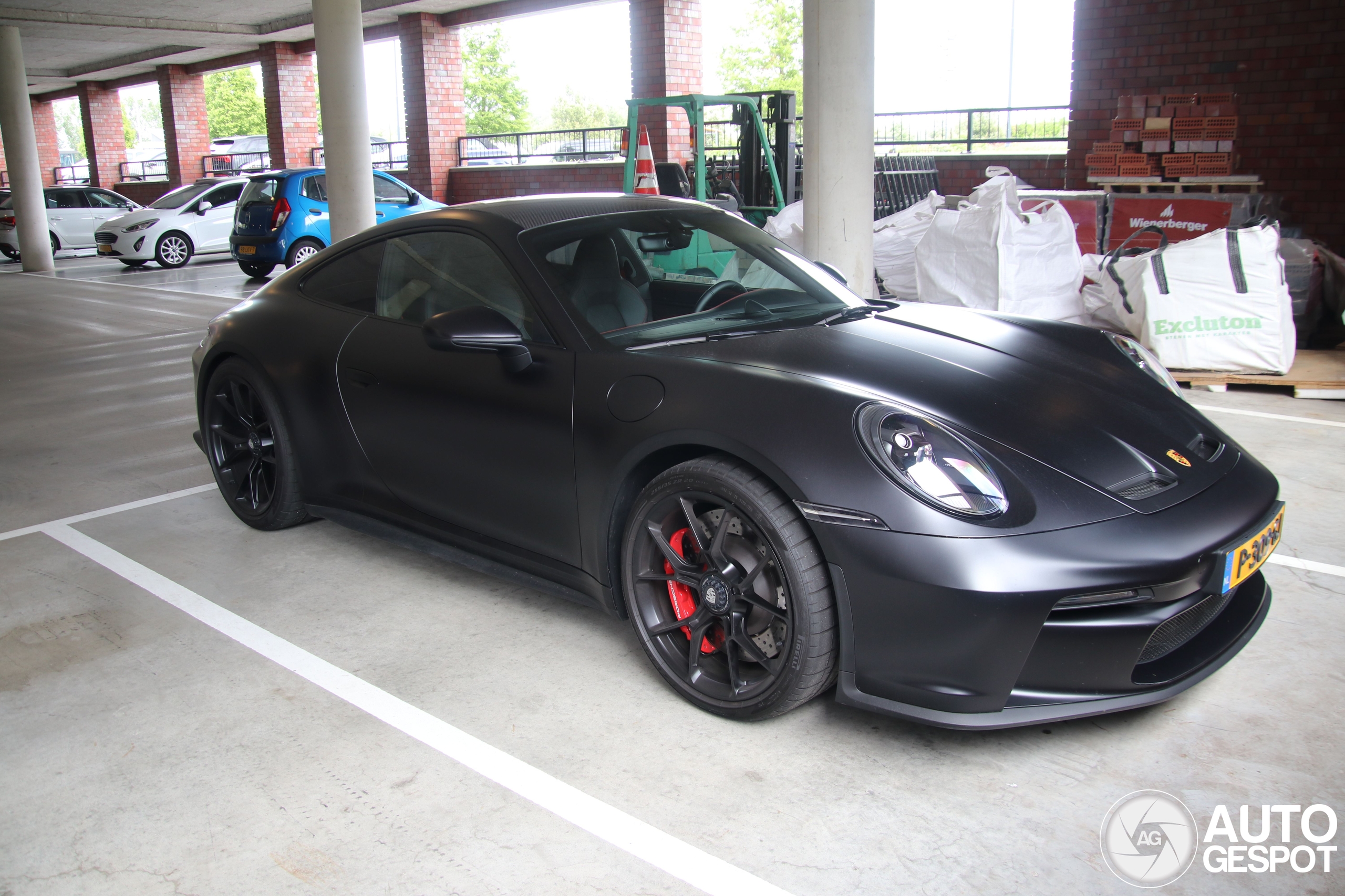 Porsche 992 GT3 Touring