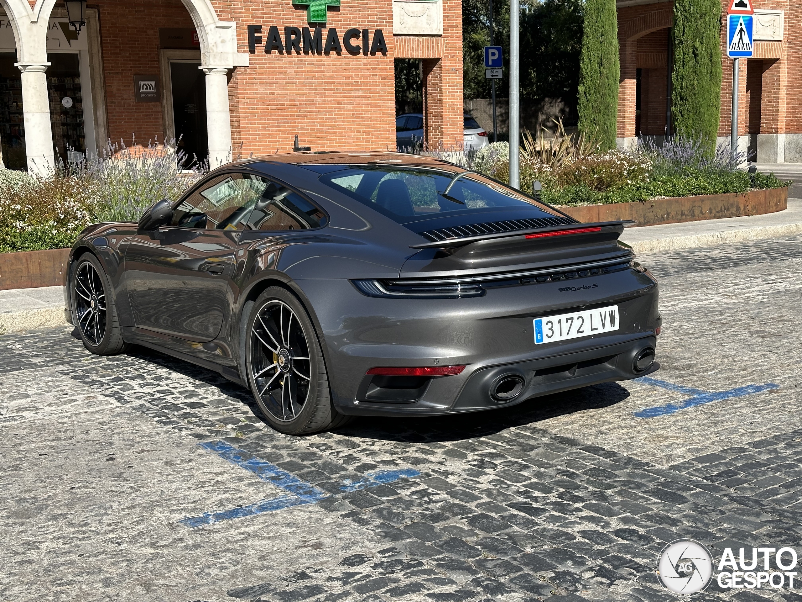 Porsche 992 Turbo S