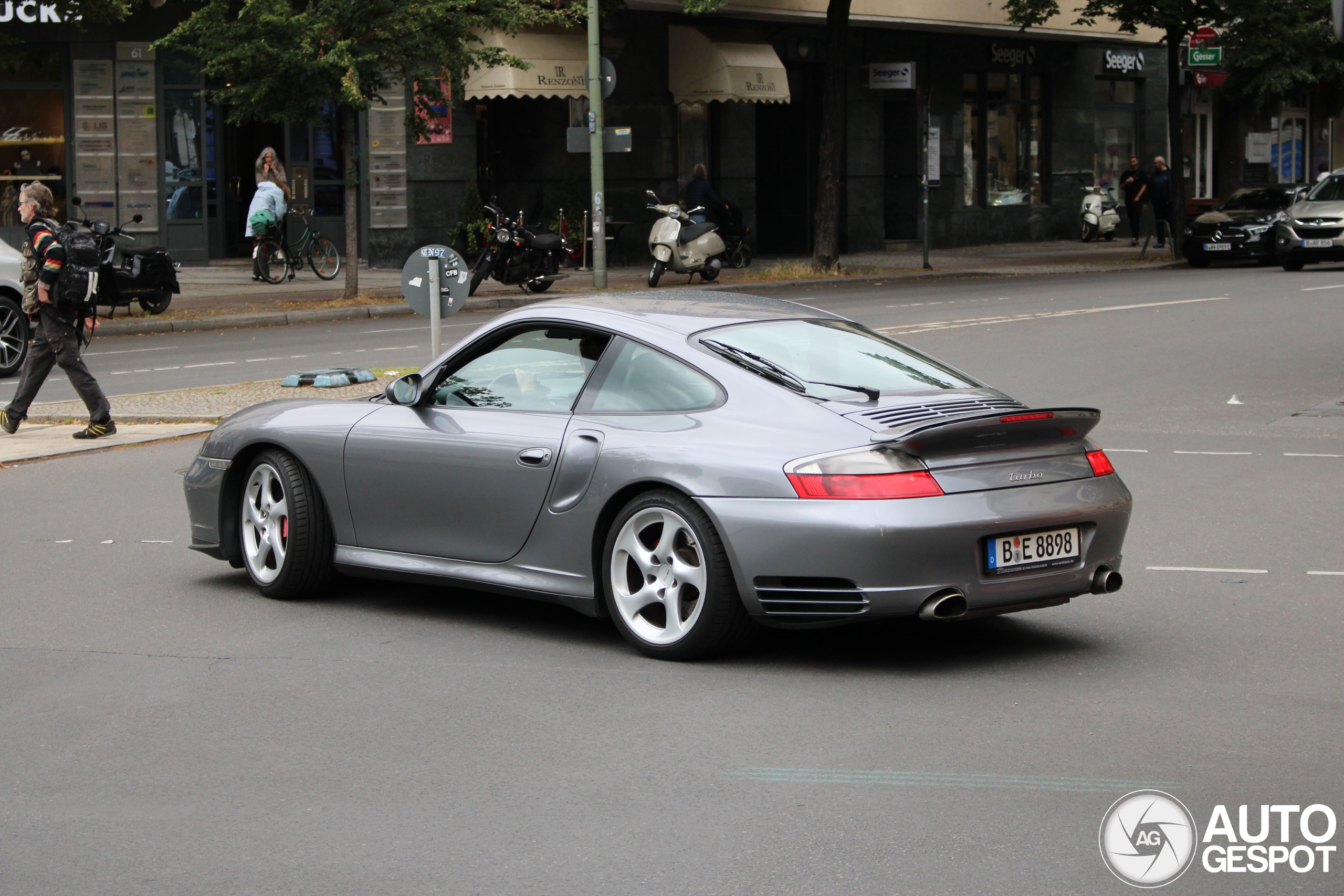 Porsche 996 Turbo