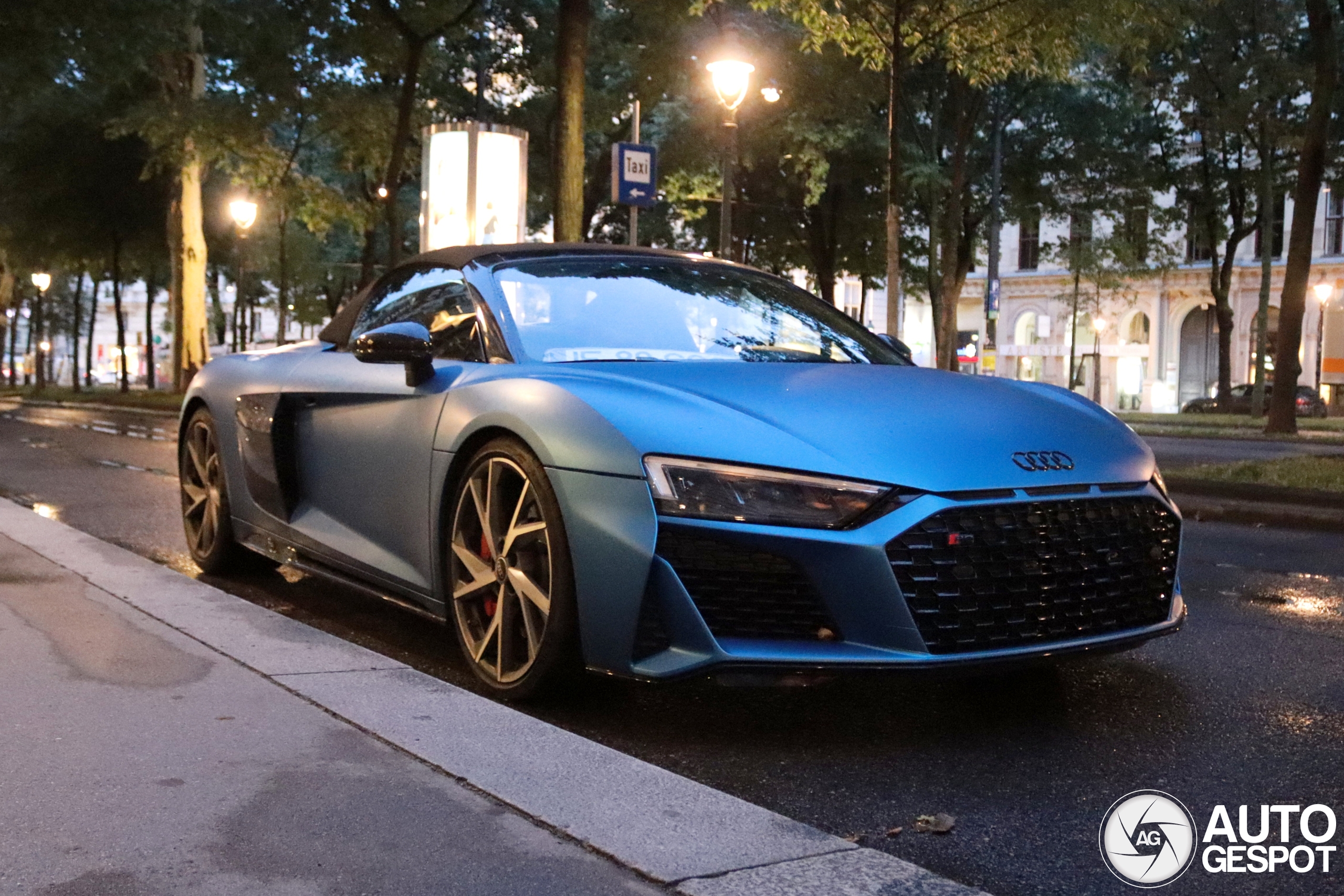 Audi R8 V10 Spyder RWD 2020