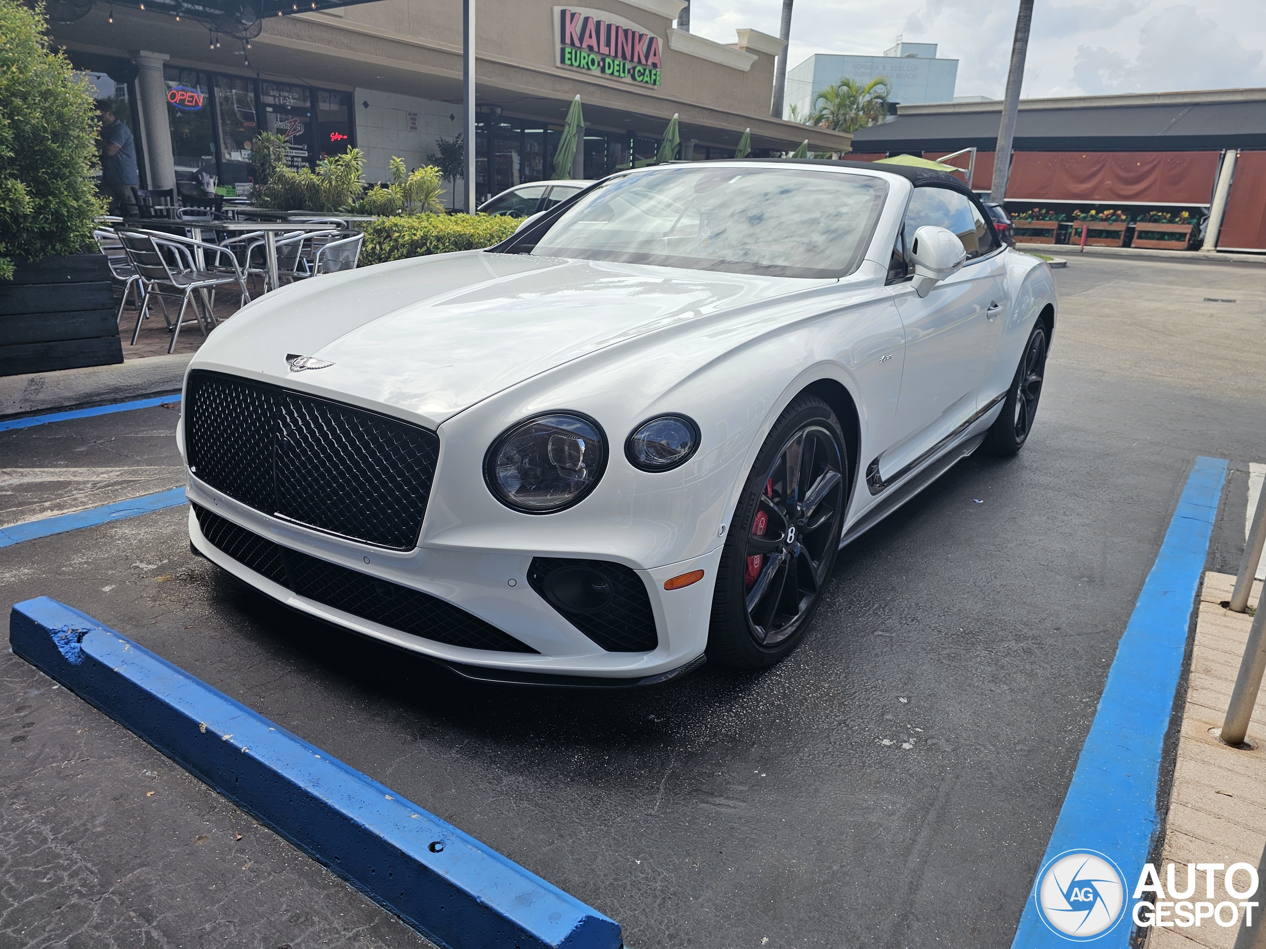 Bentley Continental GTC V8 Azure