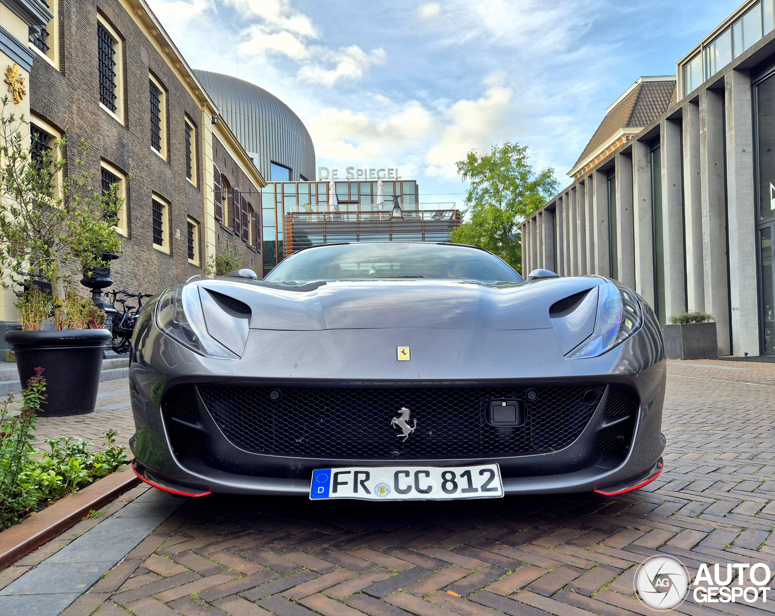 Ferrari 812 GTS