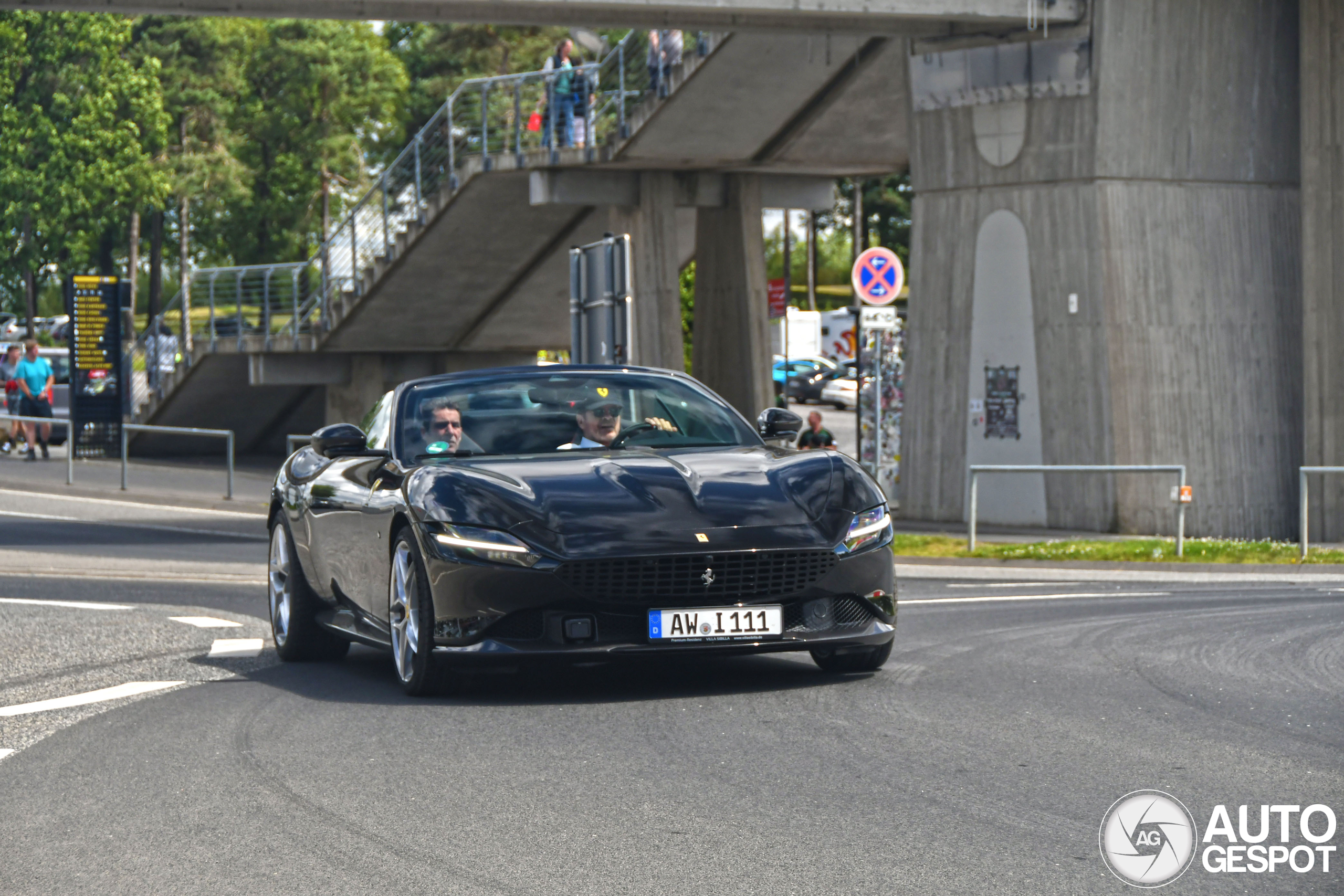 Ferrari Roma Spider