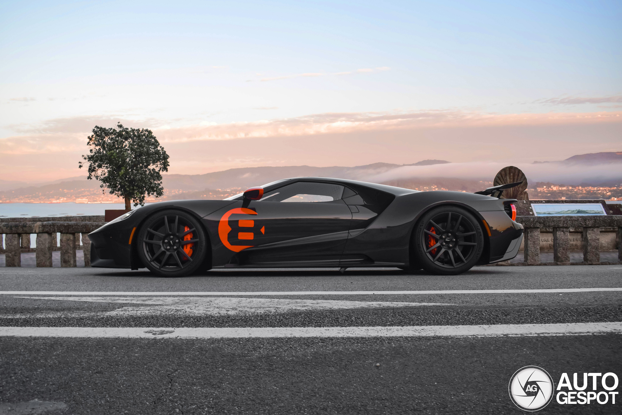 Ford GT 2021 Liquid Carbon Edition