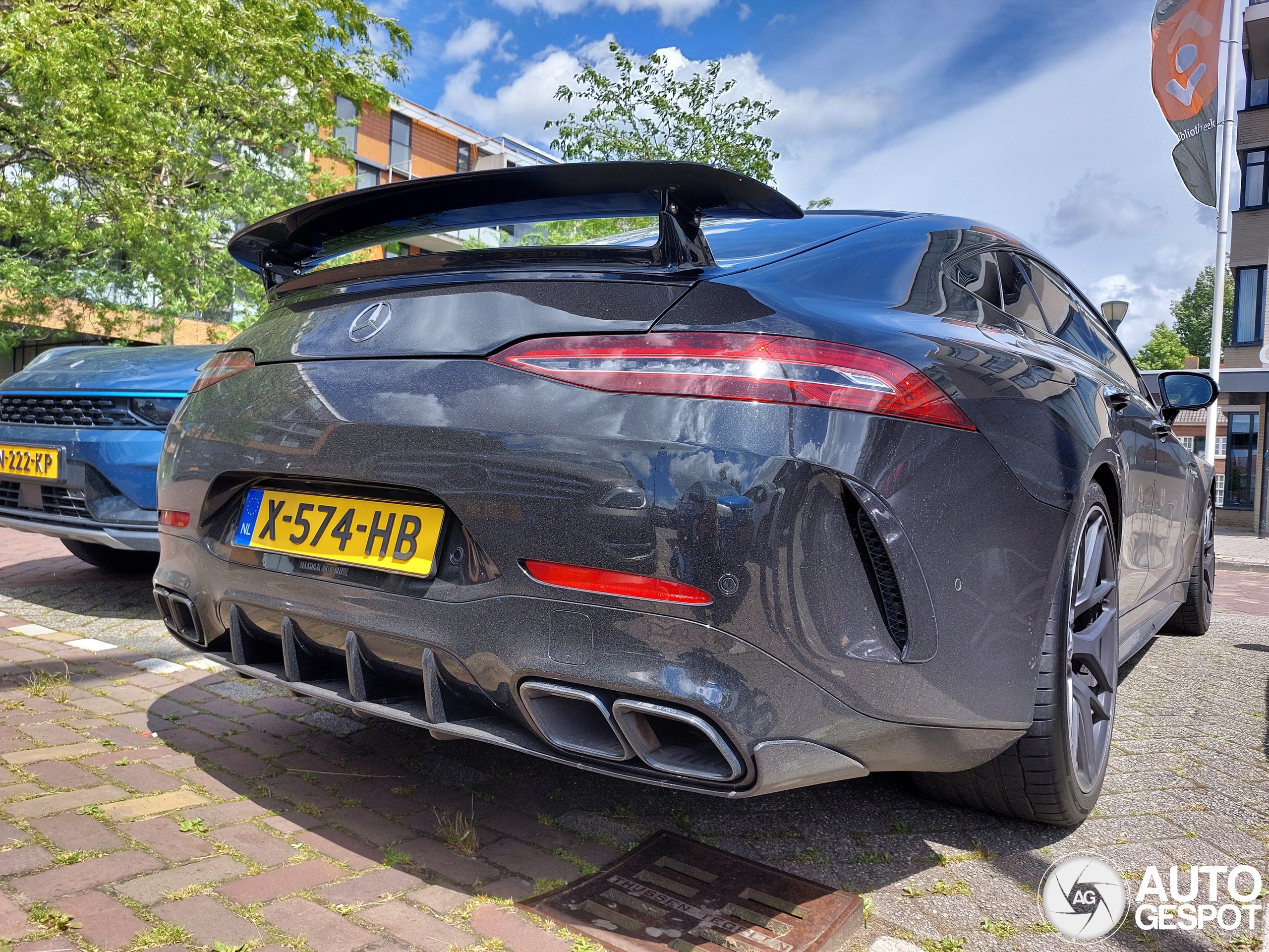 Mercedes-AMG GT 63 S X290