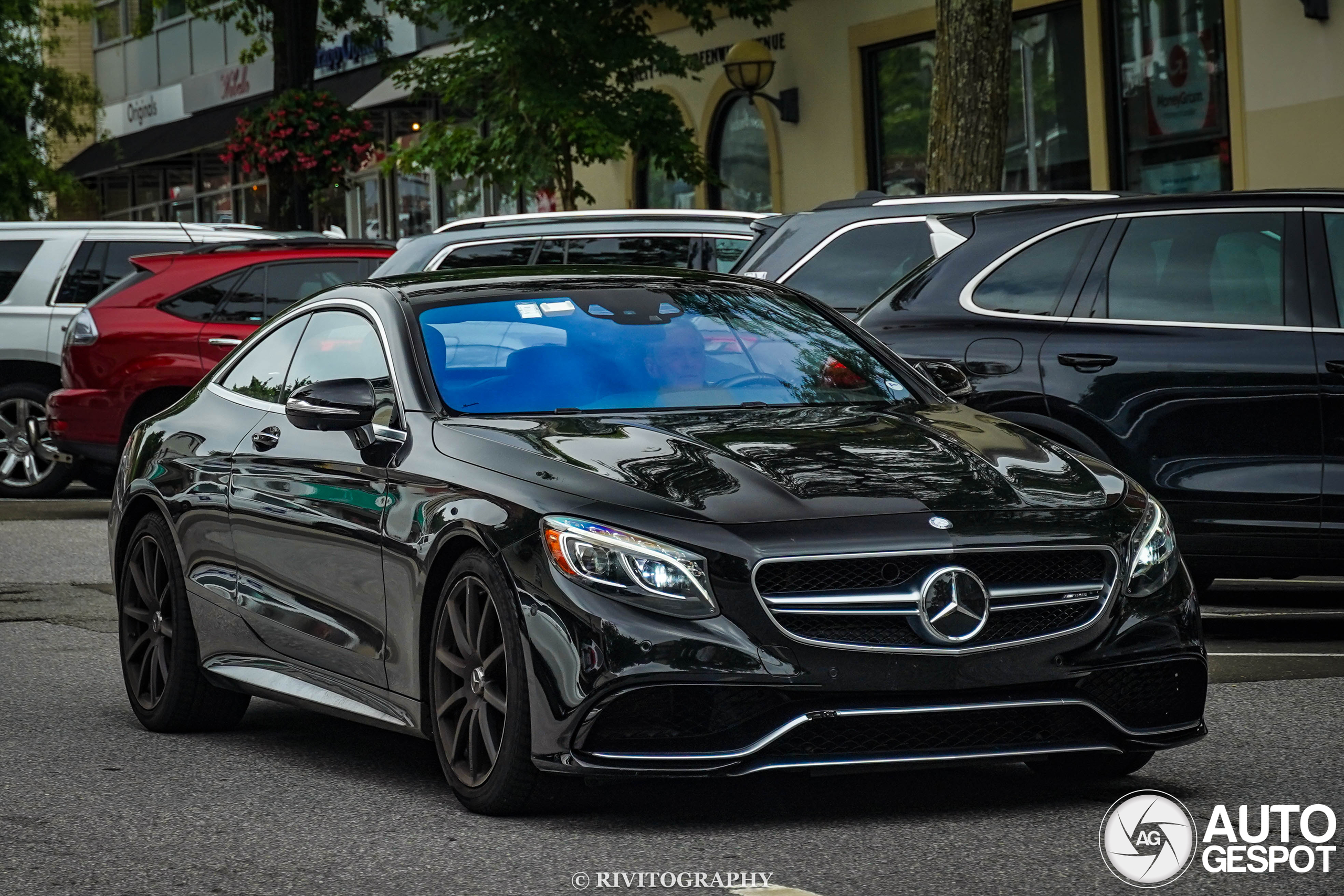 Mercedes-AMG S 63 Coupé C217