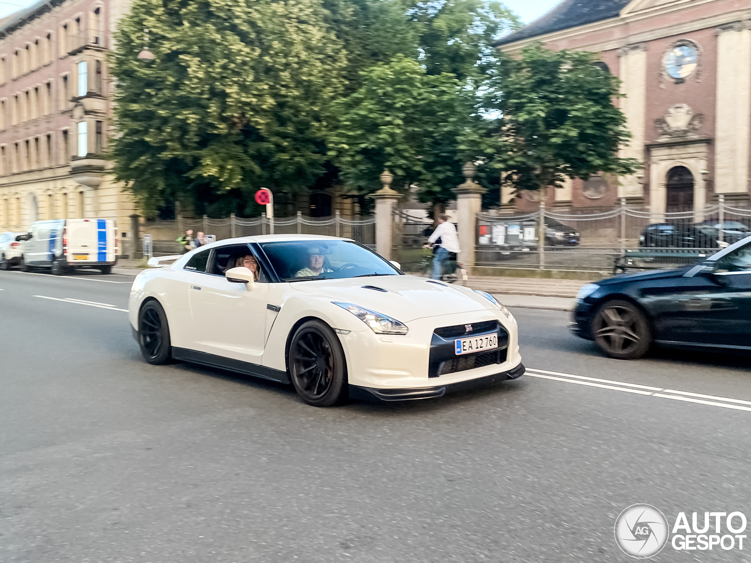 Nissan GT-R 2014