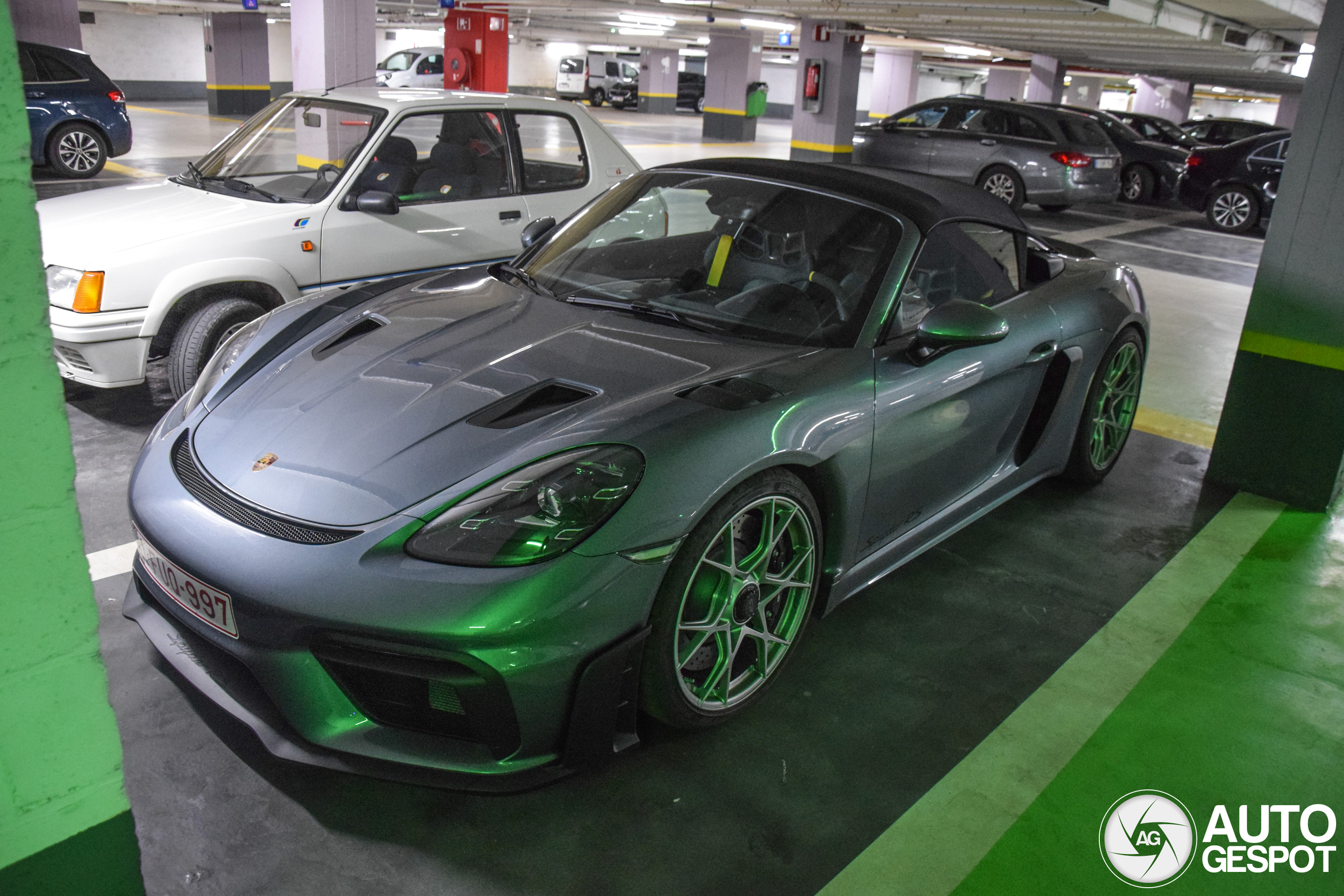 Porsche 718 Spyder RS