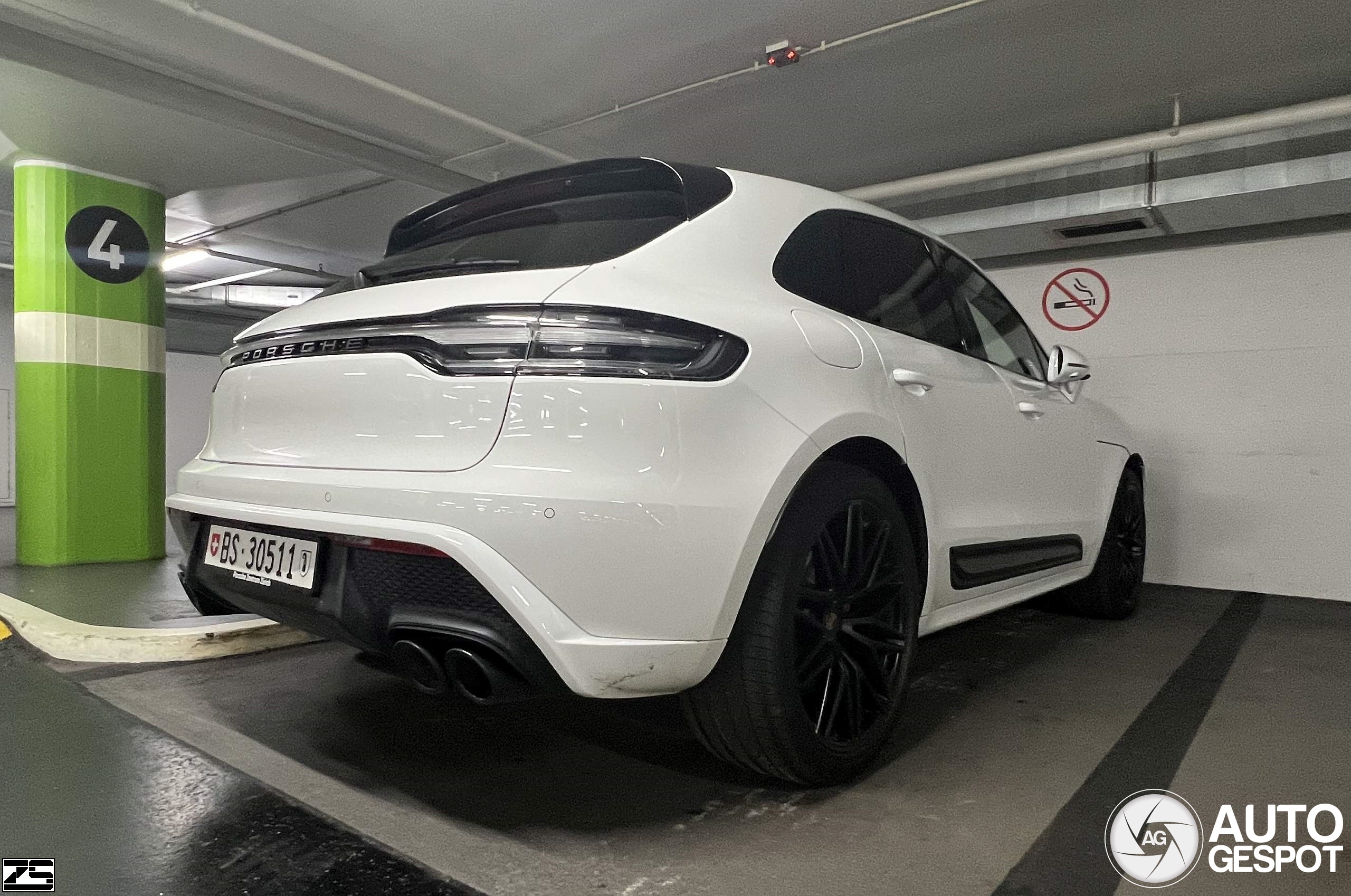 Porsche 95B Macan GTS MkIII