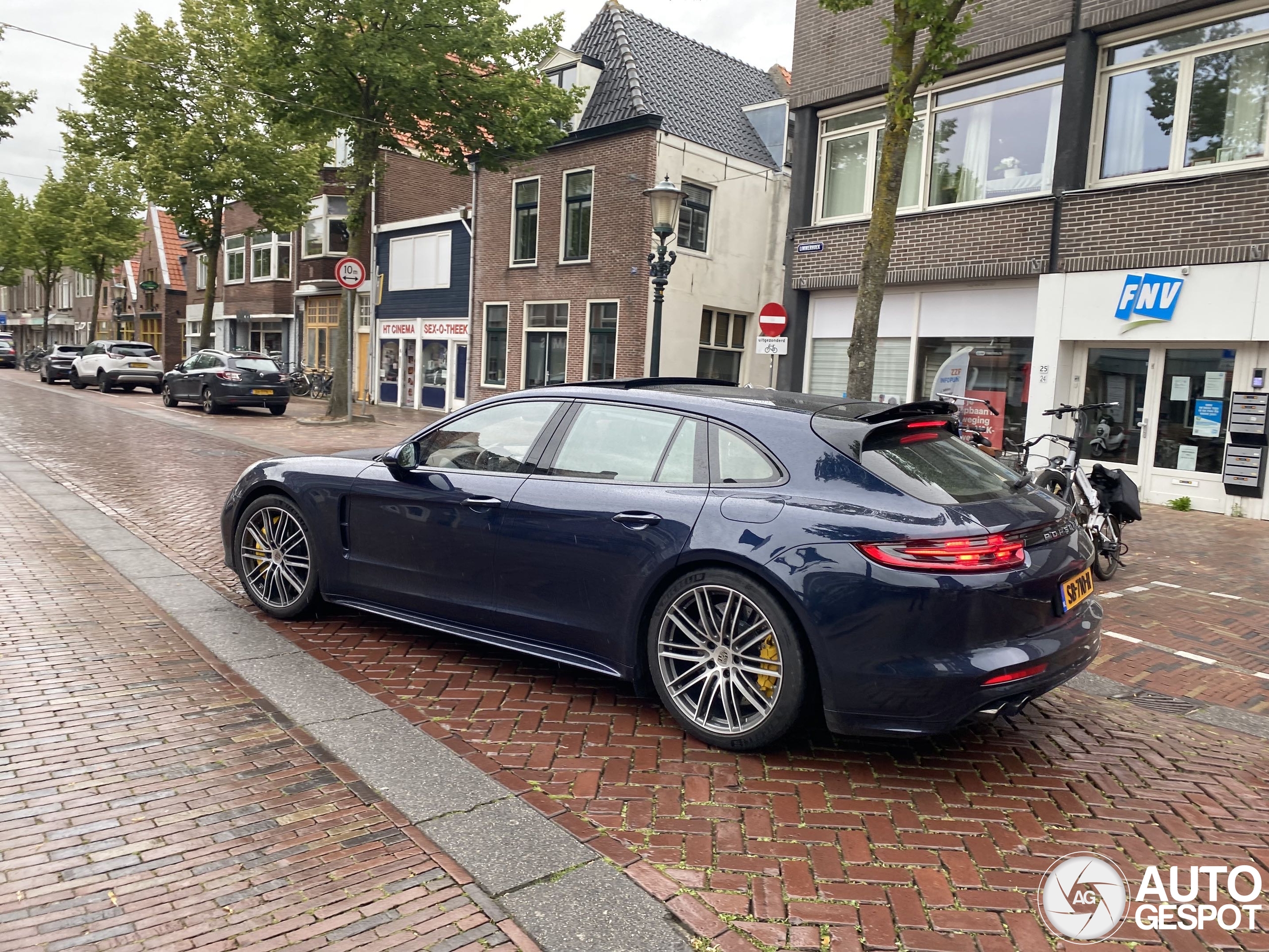 Porsche 971 Panamera Turbo S E-Hybrid Sport Turismo