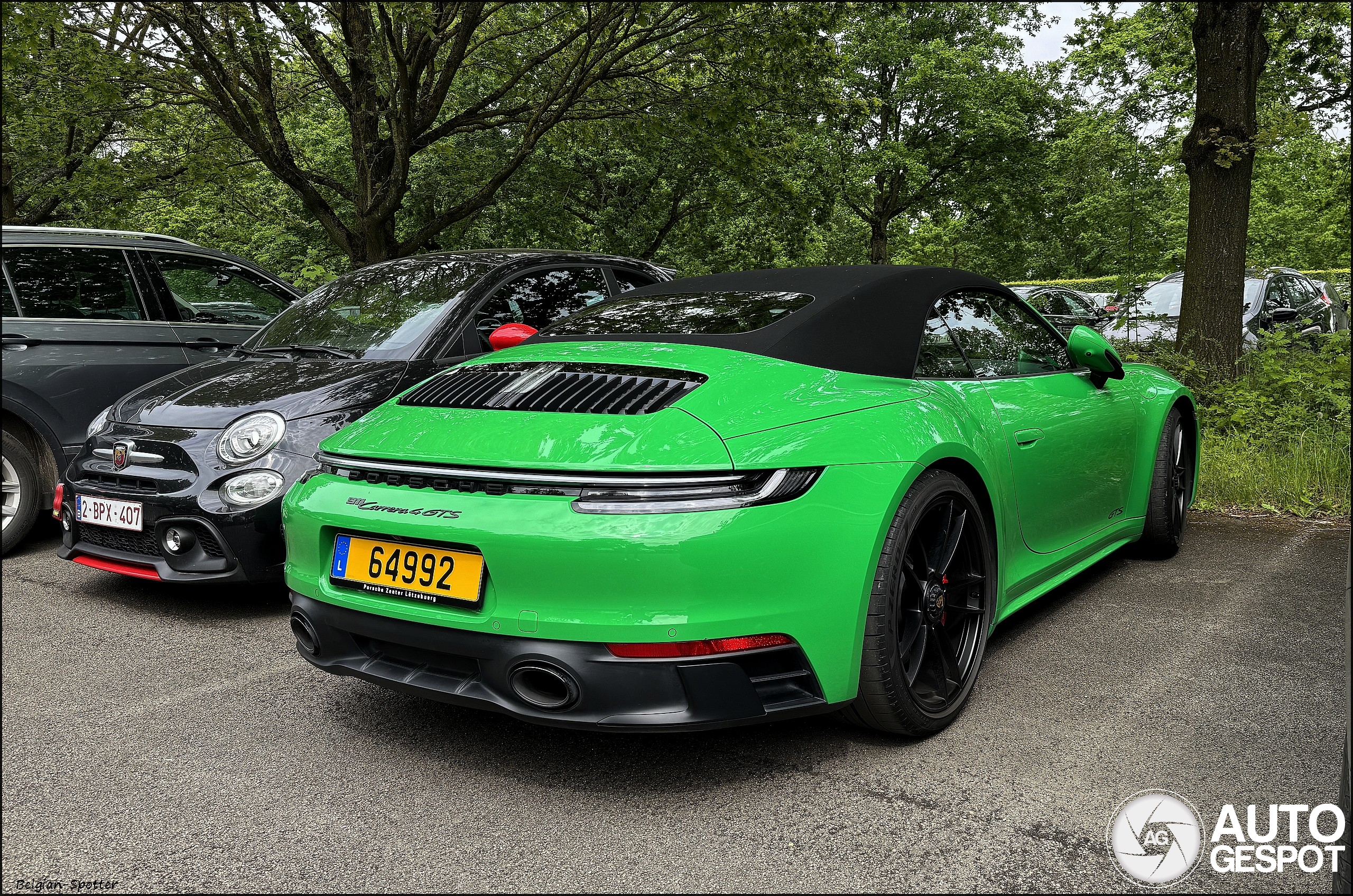 Porsche 992 Carrera 4 GTS Cabriolet