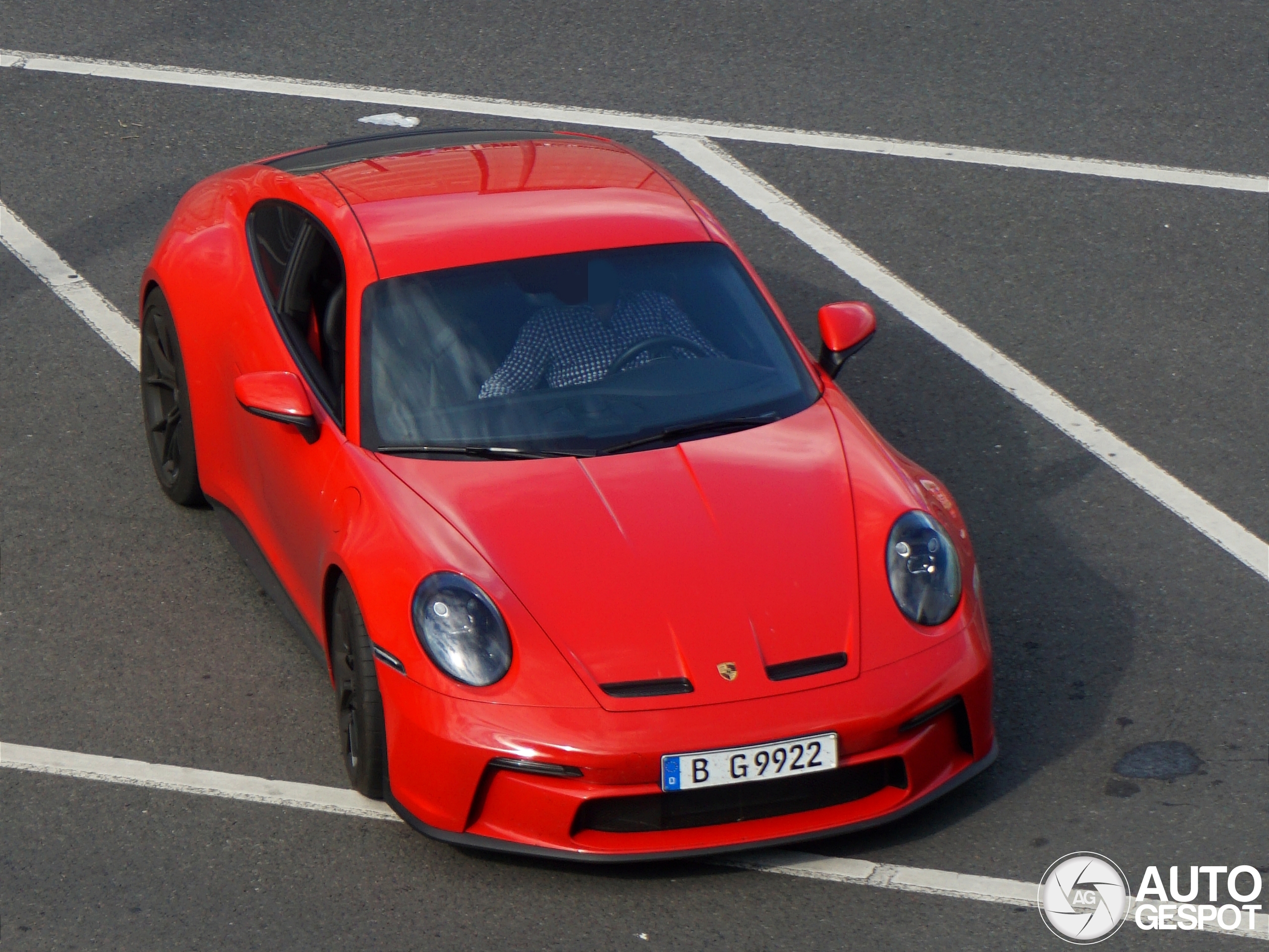 Porsche 992 GT3 Touring