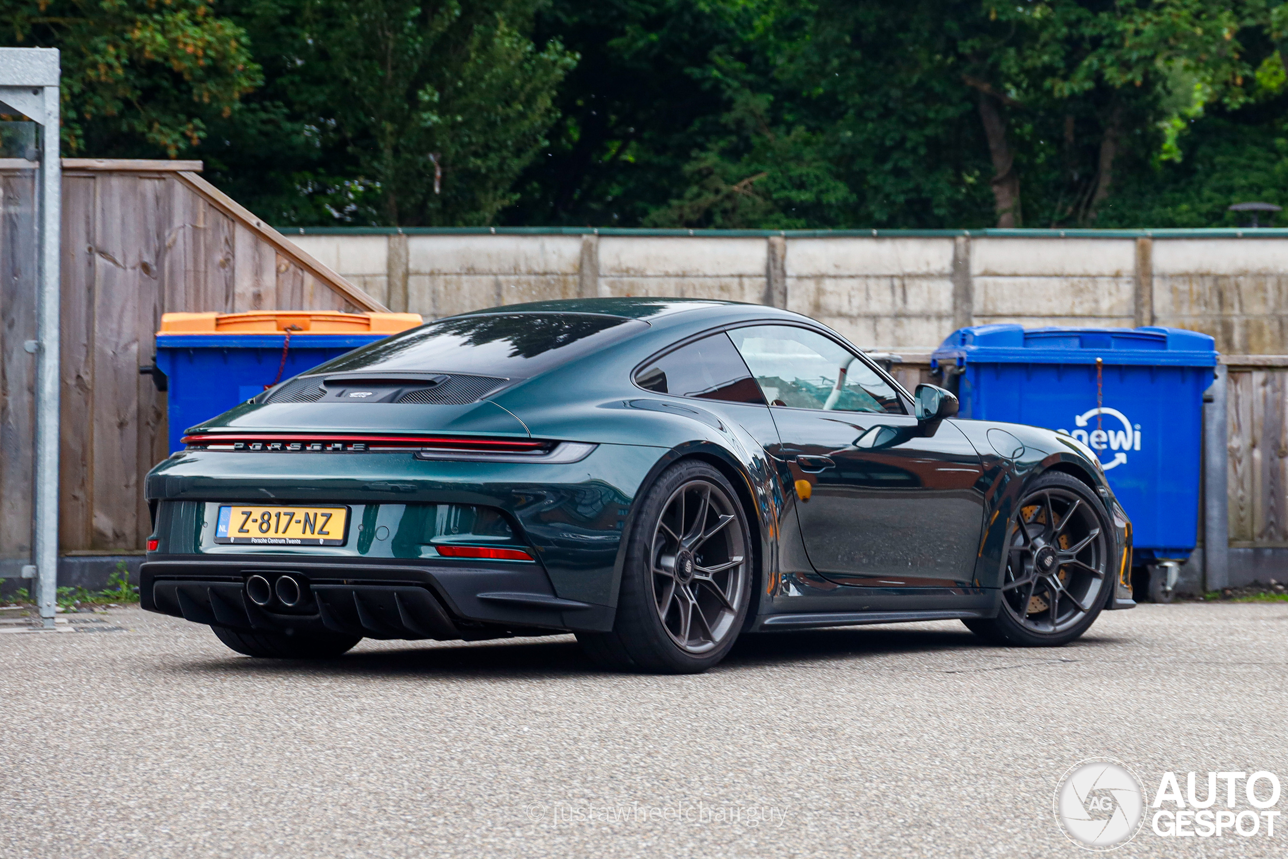 Porsche 992 GT3 Touring