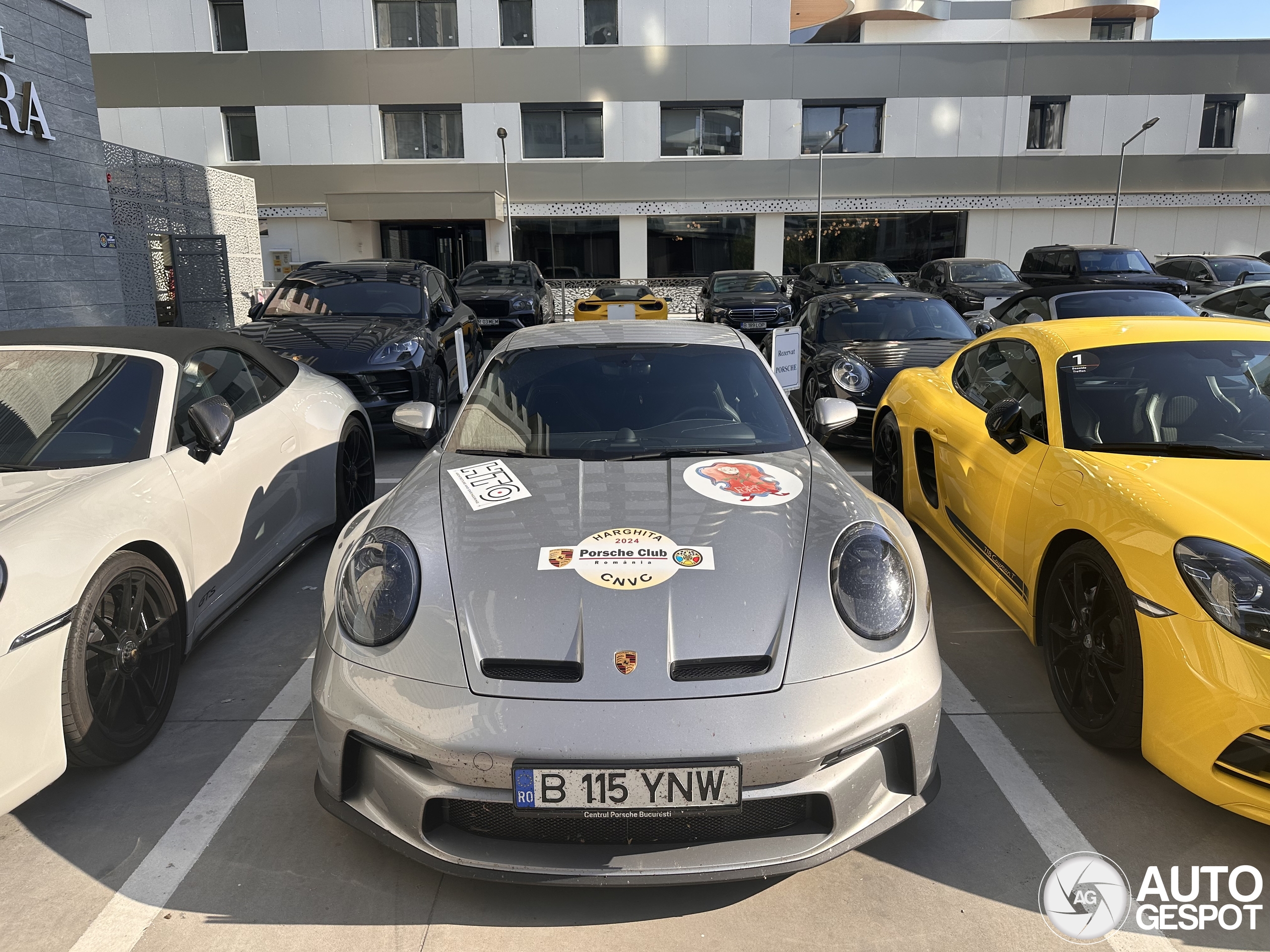 Porsche 992 GT3 Touring