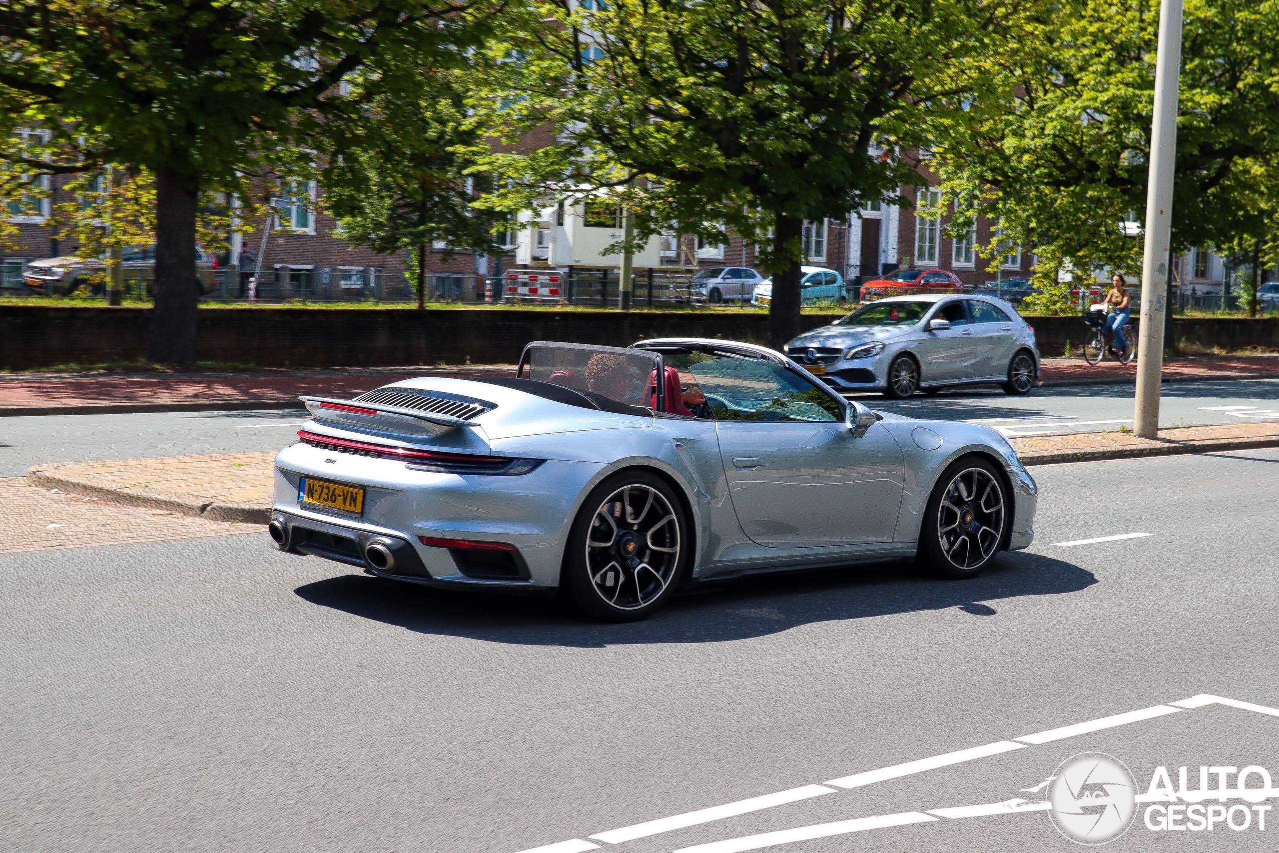 Porsche 992 Turbo S Cabriolet