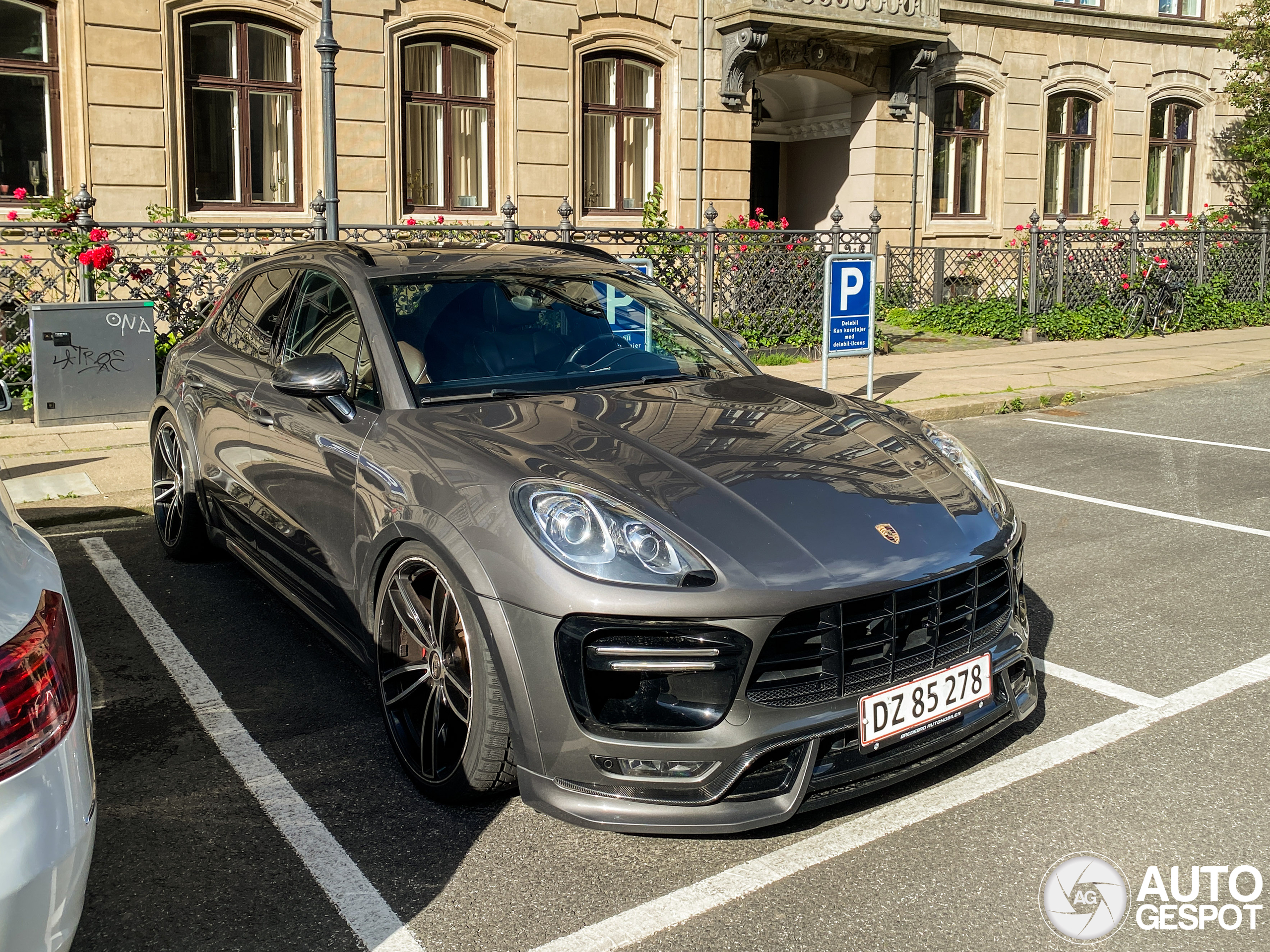 Porsche TechArt 95B Macan Turbo