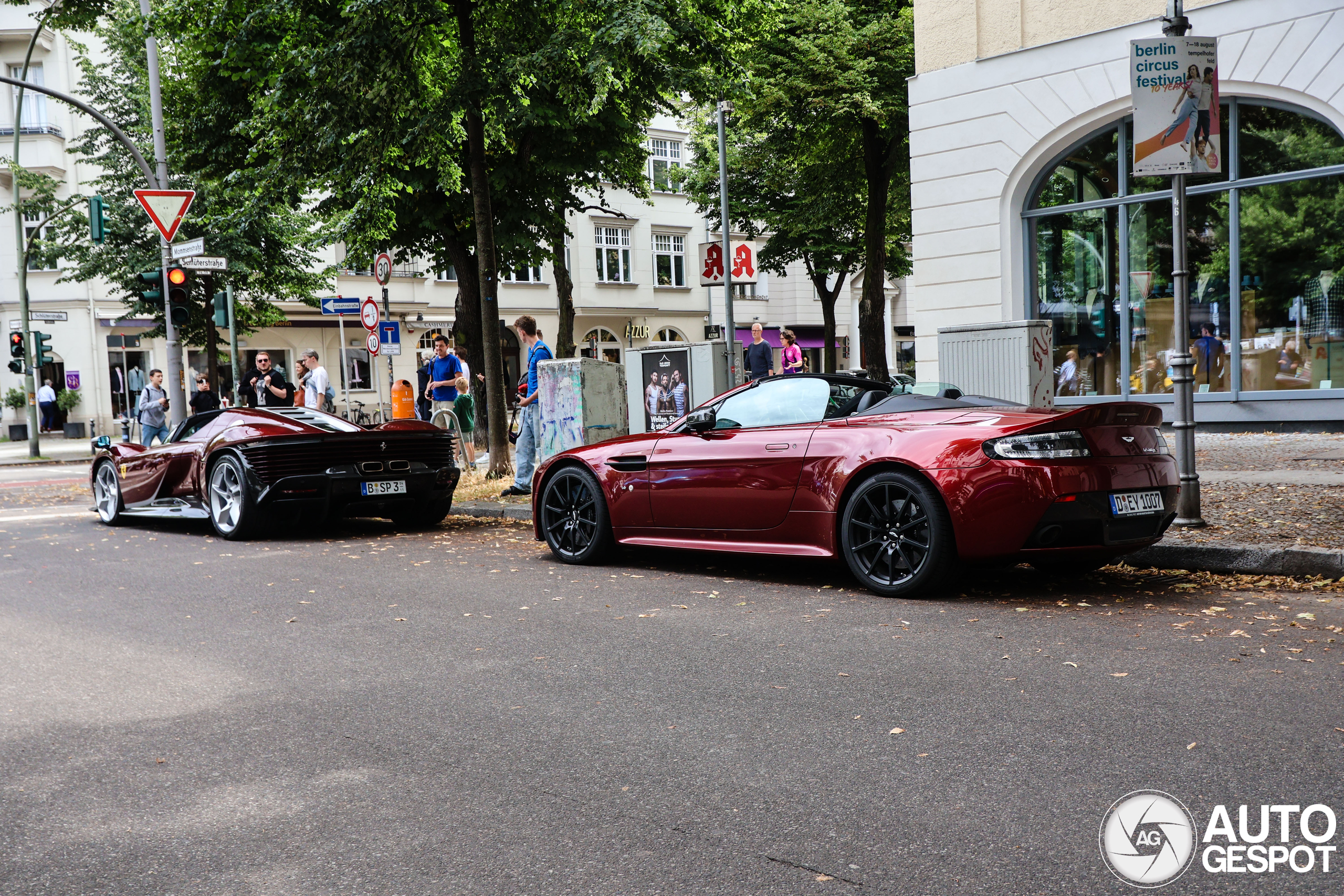 Aston Martin V12 Vantage S Roadster