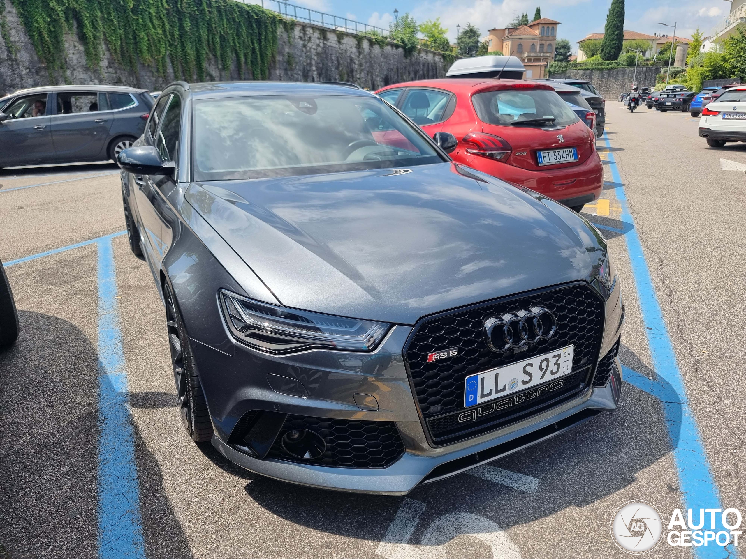 Audi RS6 Avant C7 2015