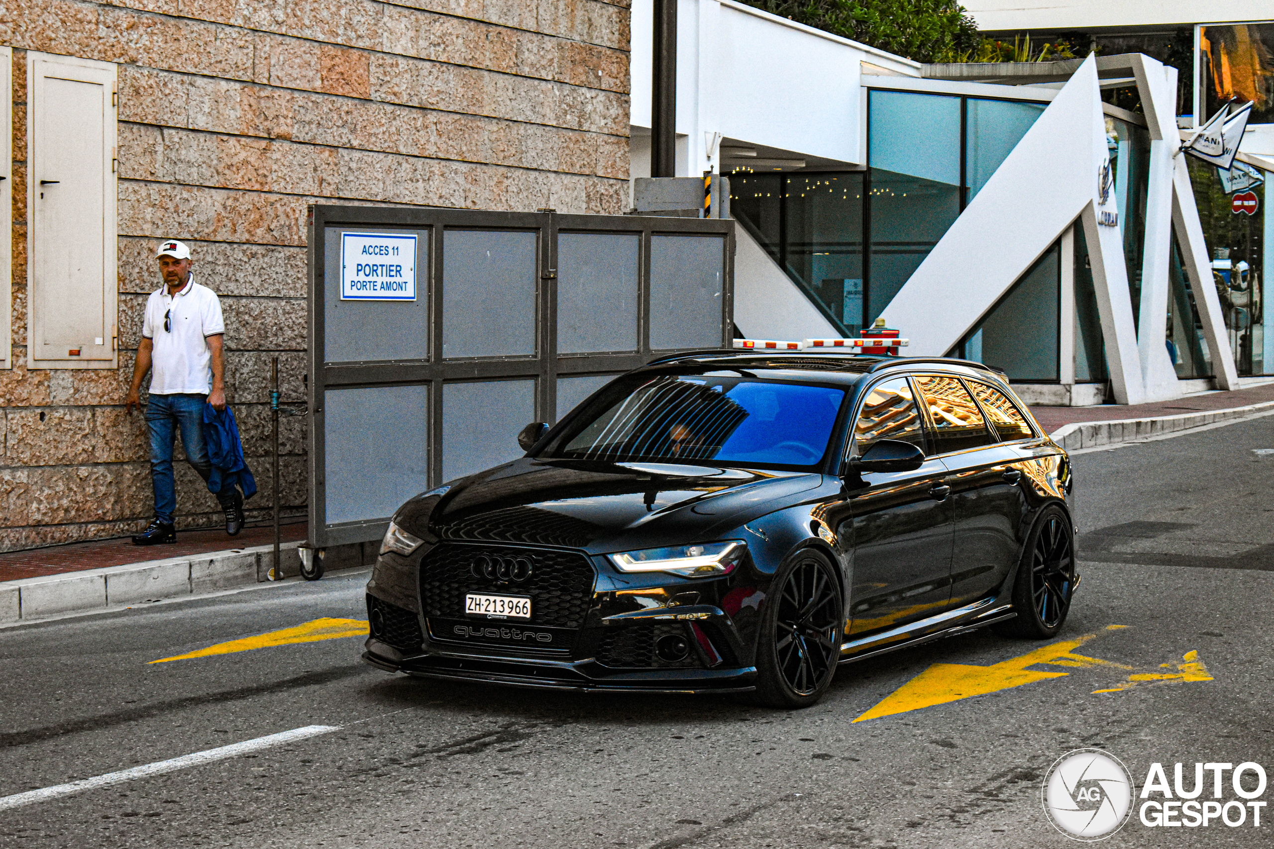 Audi RS6 Avant C7 2015