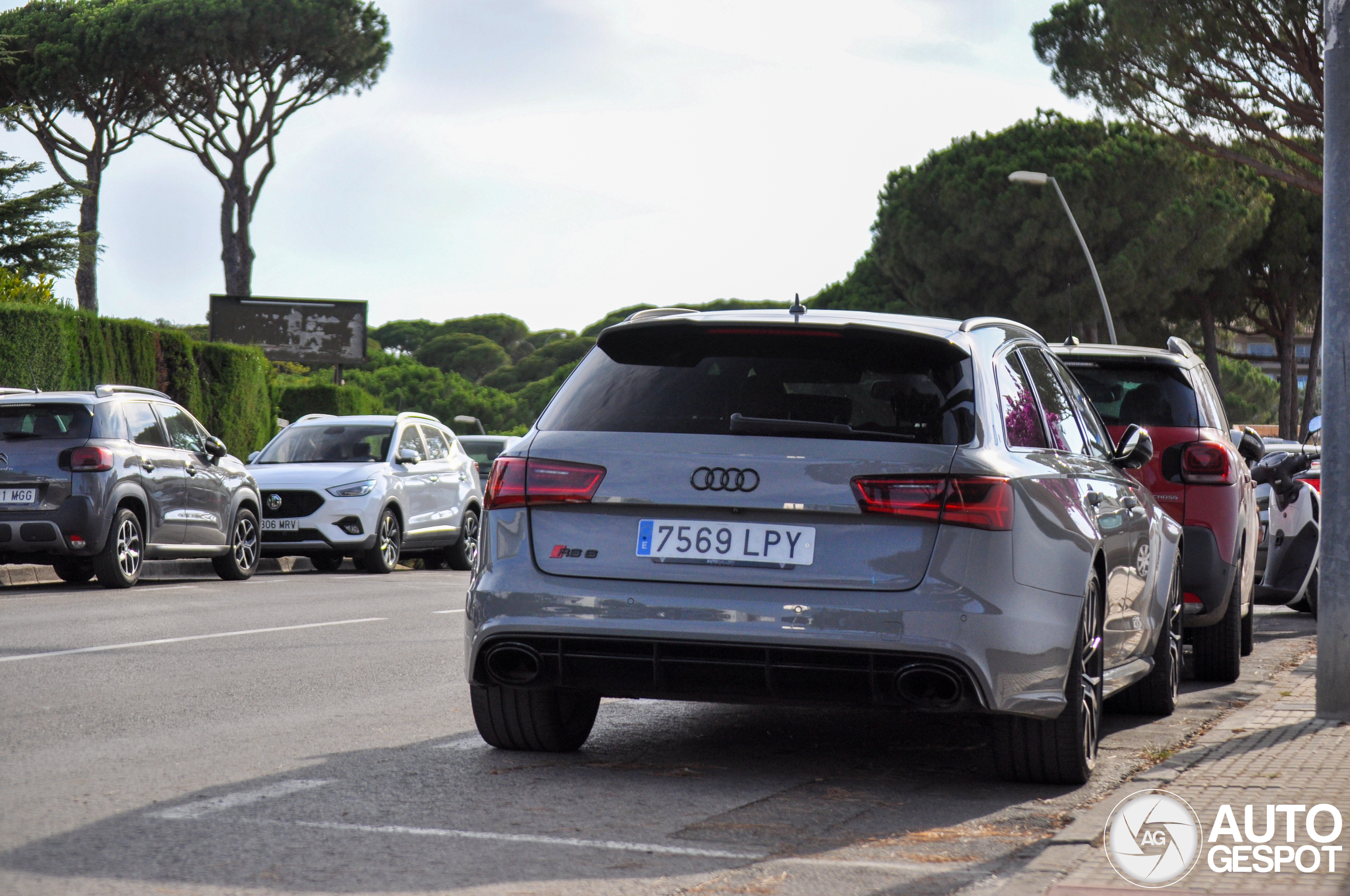 Audi RS6 Avant C7 2015