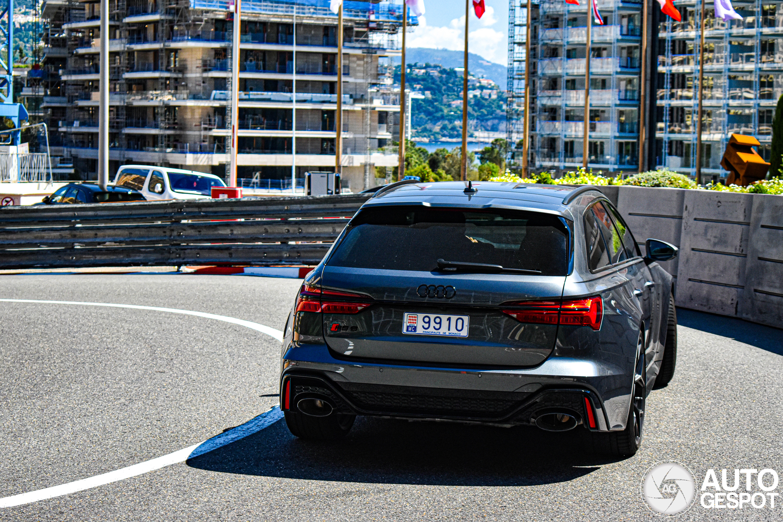 Audi RS6 Avant C8