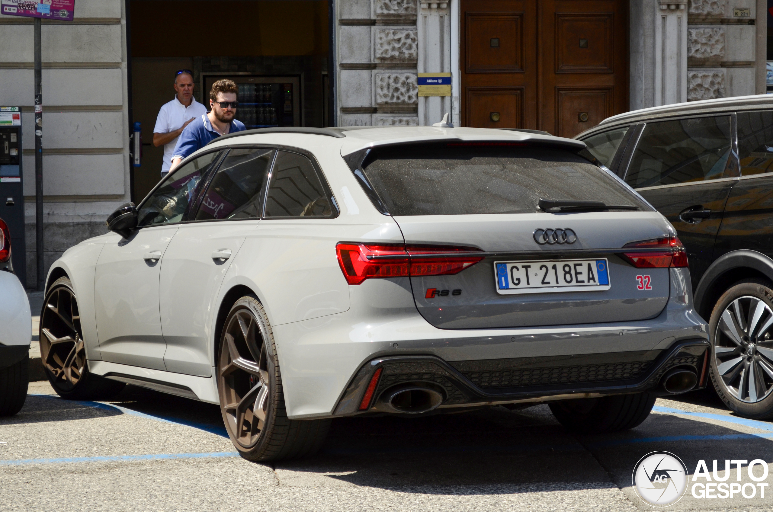 Audi RS6 Avant C8