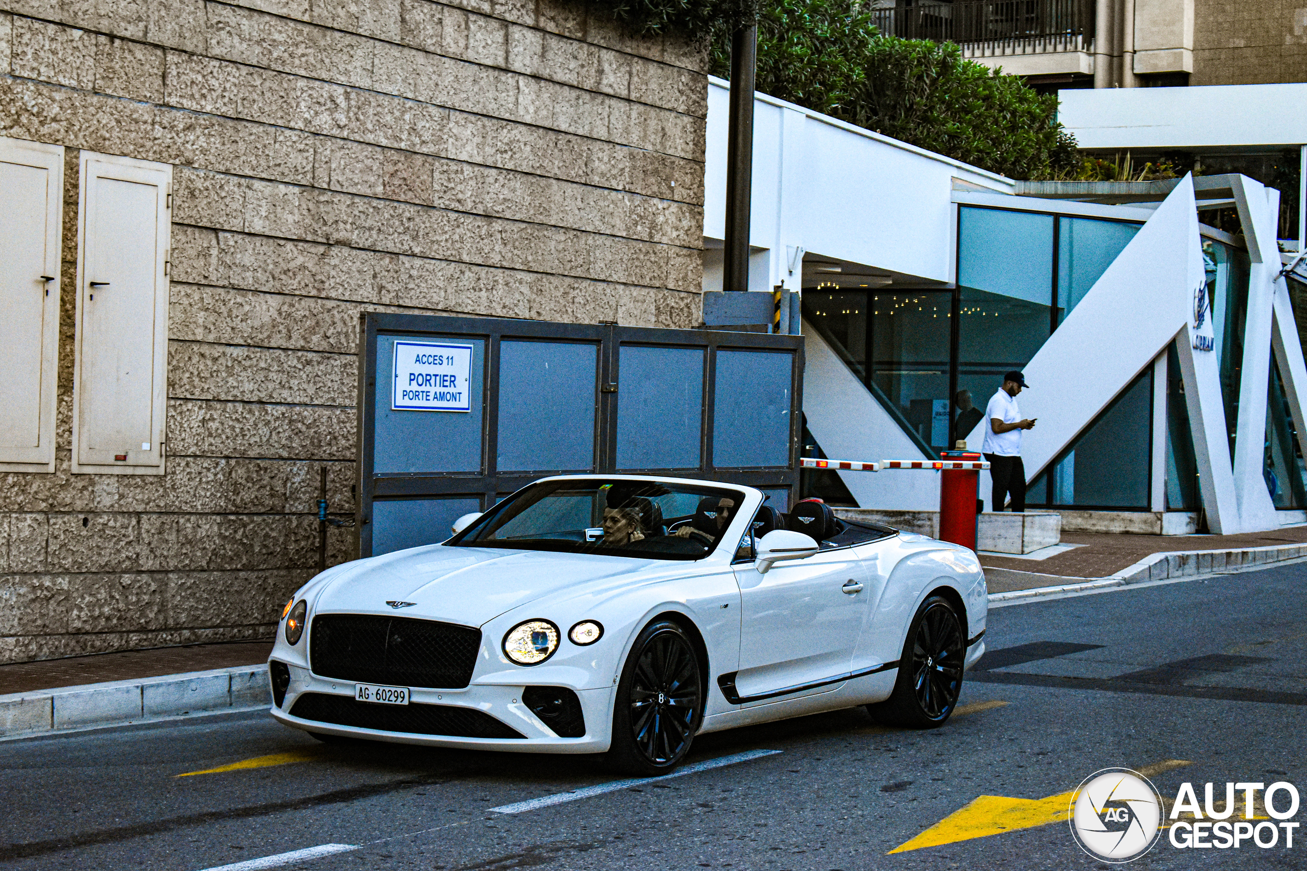 Bentley Continental GTC V8 2020