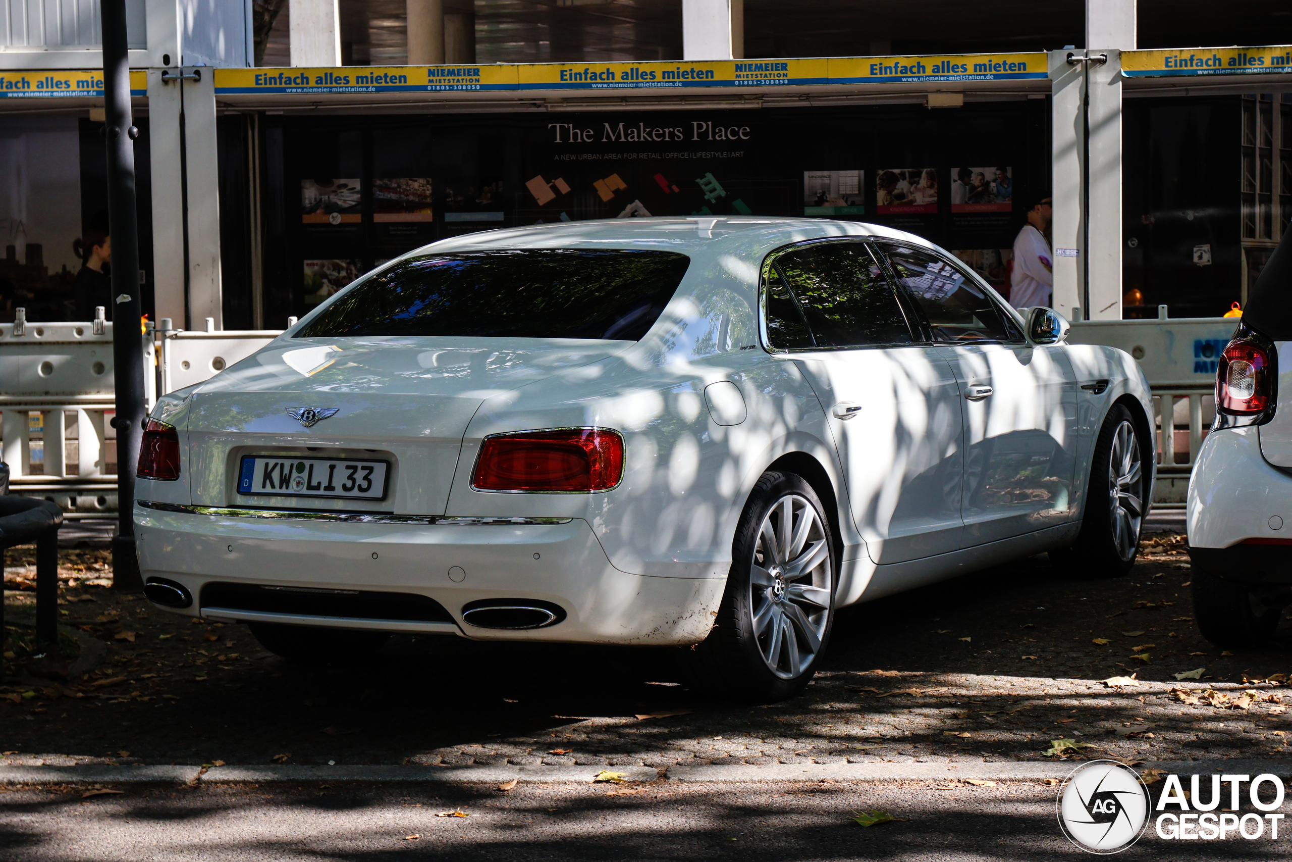 Bentley Flying Spur W12