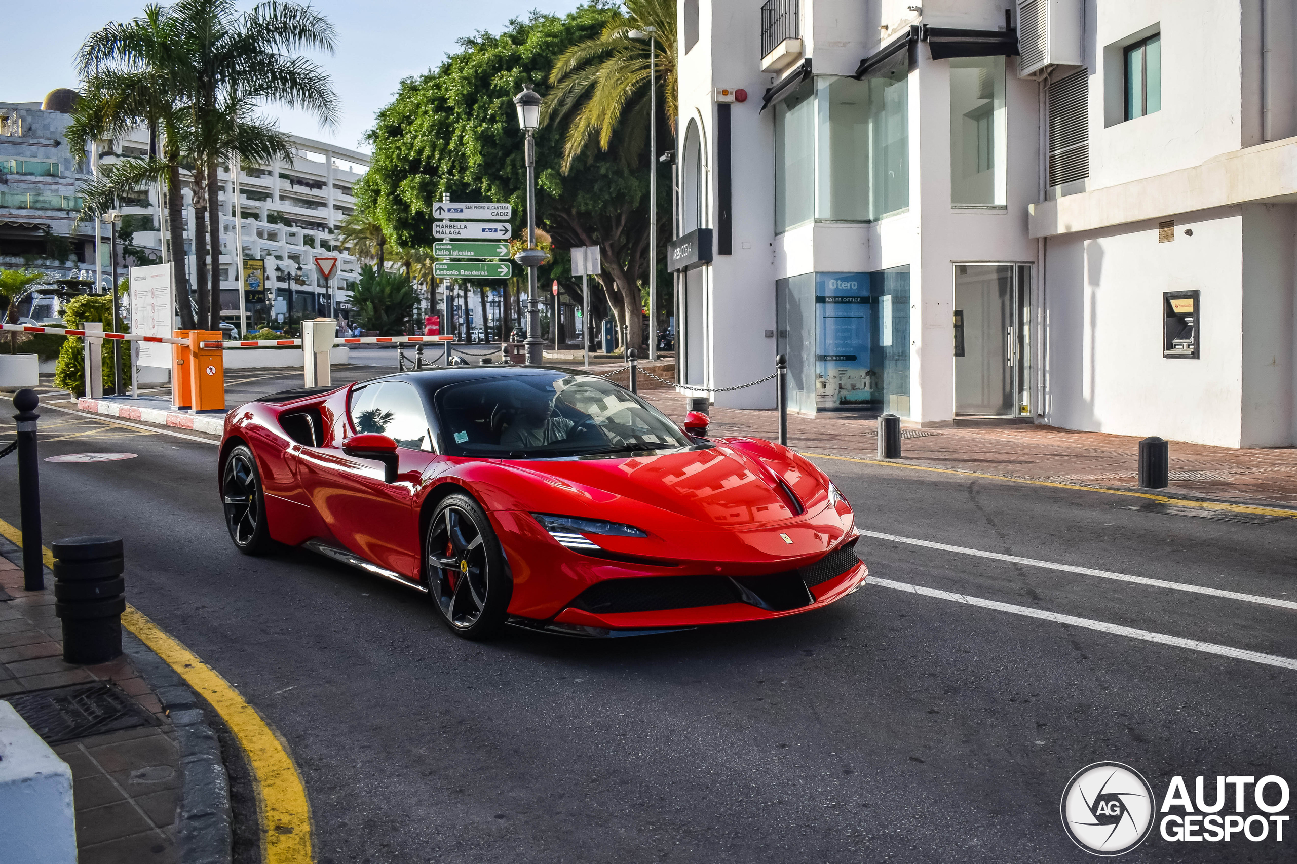 Ferrari SF90 Stradale Assetto Fiorano